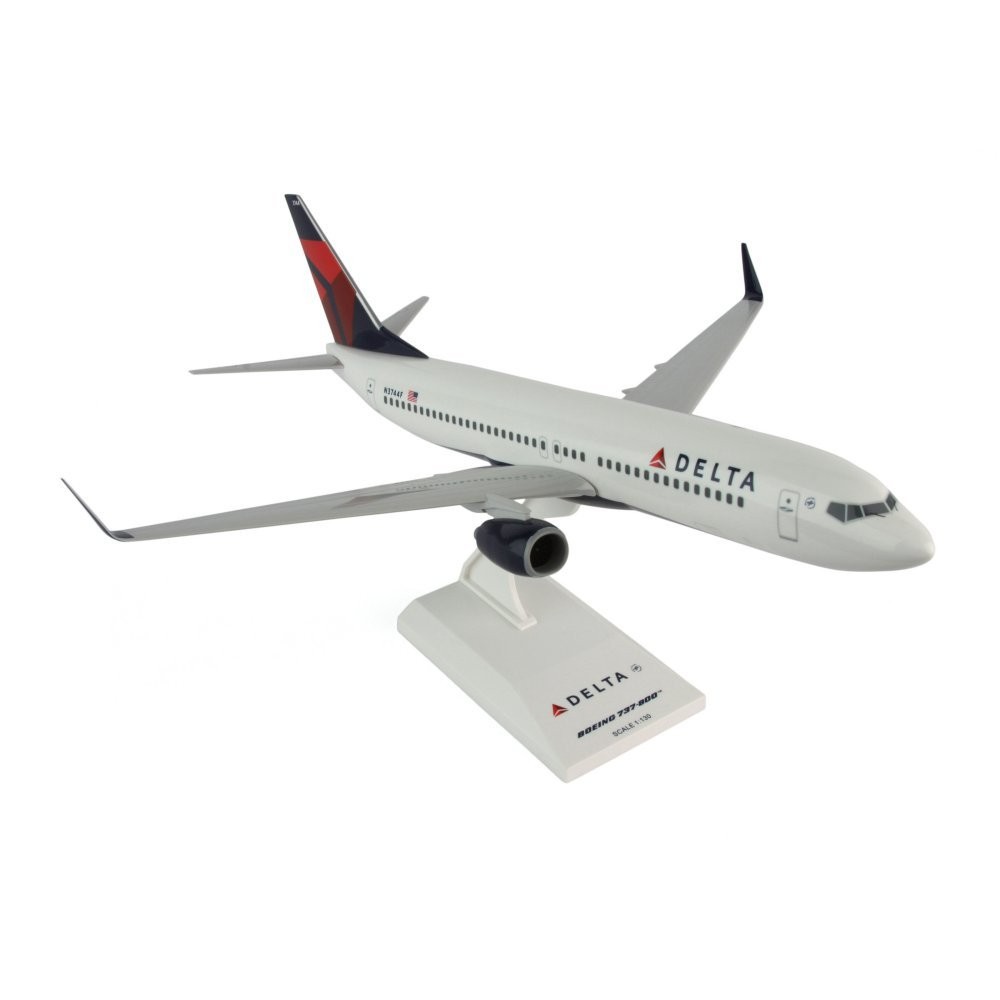 Daron Skymarks Delta 737-800 New Livery Airplane Model Building Kit, 1/130-Scale Daron Skymarks Delta 737-800 New Livery Airplane Model Building Kit, 1/130-Scale