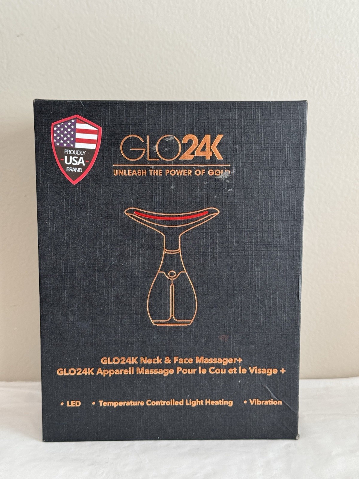 GLO24K Red Light Beauty Device Face Neck Triple Action LED New Unsealed Box