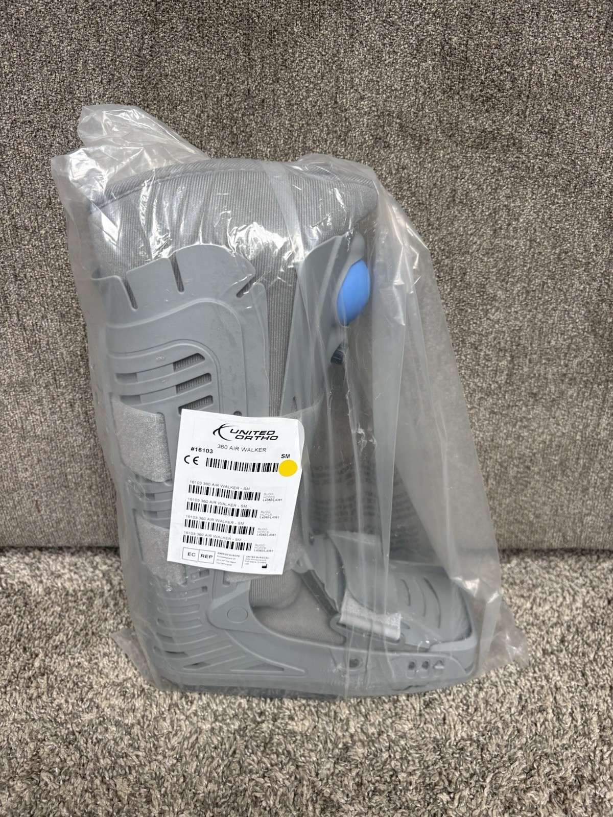 United Ortho 360 Air Walker Fracture Boot Gray Standard Fit USA16103 Size Small United Ortho 360 Air Walker Fracture Boot Gray Standard Fit USA16103 Size Small