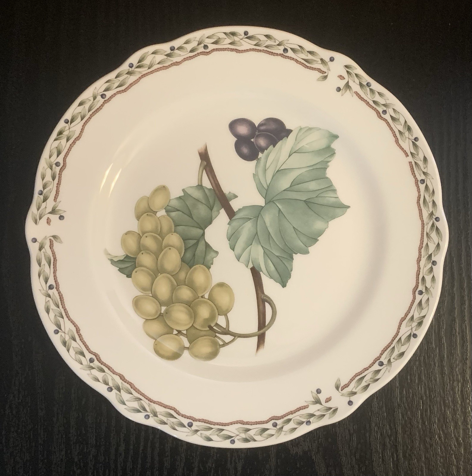 Vintage Noritake ROYAL ORCHARD Pattern BREAD AND BUTTER PLATE 6-3/4” Japan Vintage Noritake ROYAL ORCHARD Pattern BREAD AND BUTTER PLATE 6-3/4” Japan