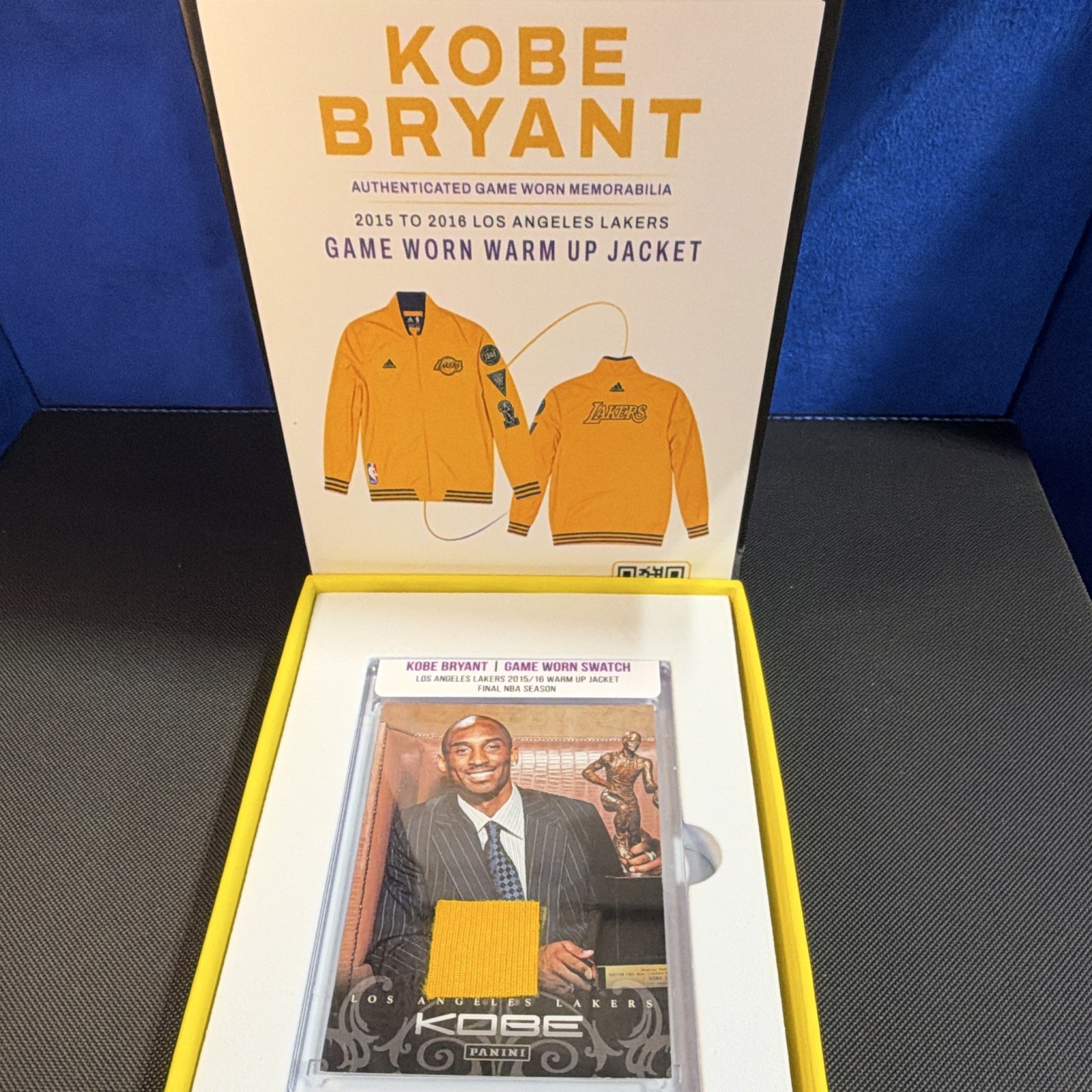 Kobe Bryant Los Angeles Lakers 2015-16 Game Worn Swatch MEARS AUTHENTICATED Kobe Bryant Los Angeles Lakers 2015-16 Game Worn Swatch MEARS AUTHENTICATED