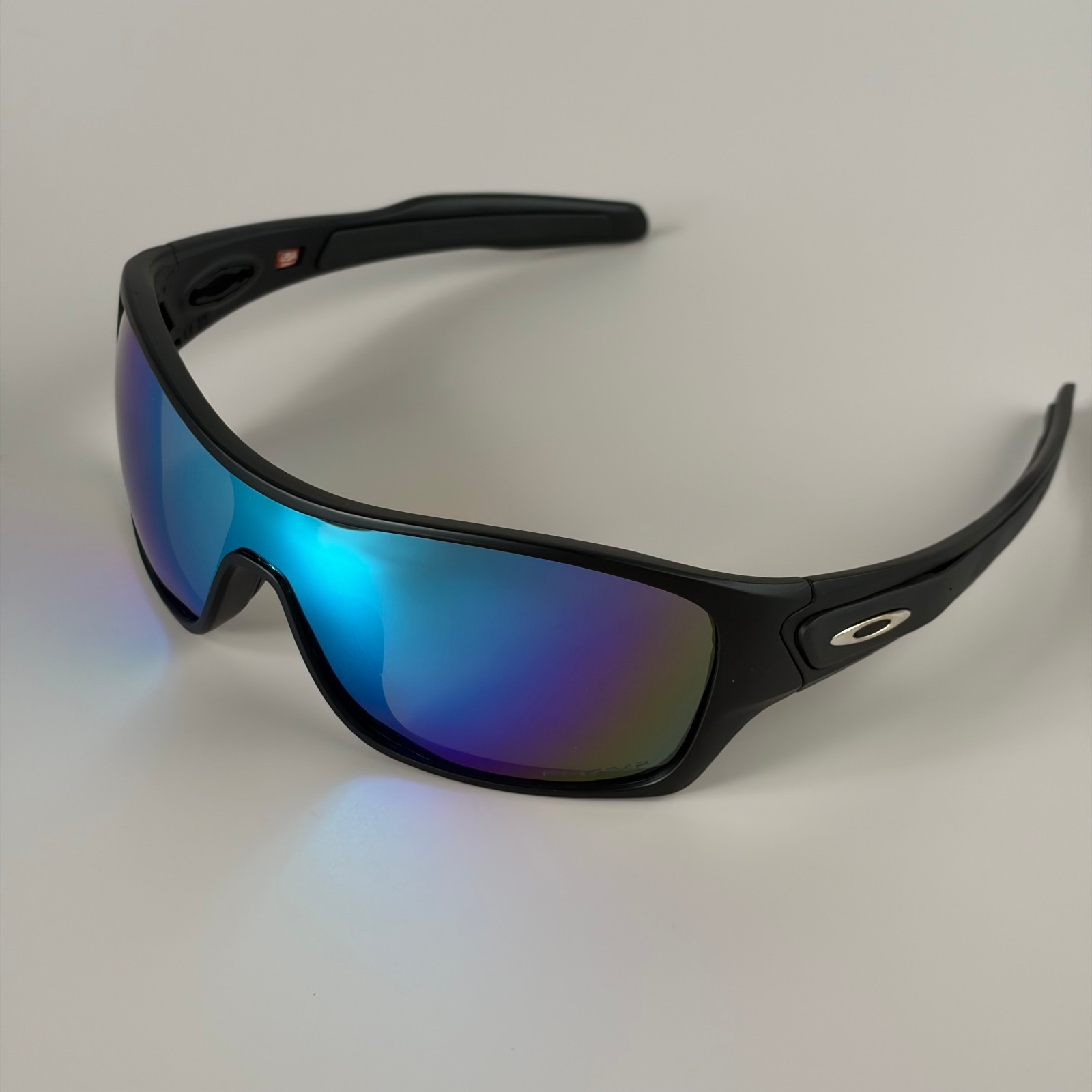 Oakley Turbine Rotor Matte Black Prizm Sapphire Polarized 9307 New With Case Oakley Turbine Rotor Matte Black Prizm Sapphire Polarized 9307 New With Case