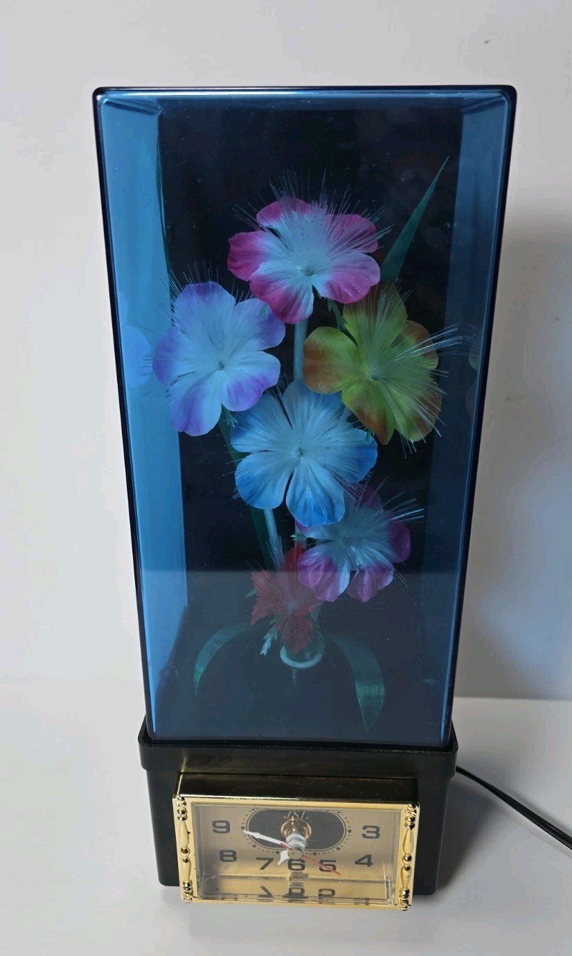 Vintage JSL Fiber Optic Flower Lamp W Clock - Light And Clock Works 1980's 90's Vintage JSL Fiber Optic Flower Lamp W Clock - Light And Clock Works 1980's 90's
