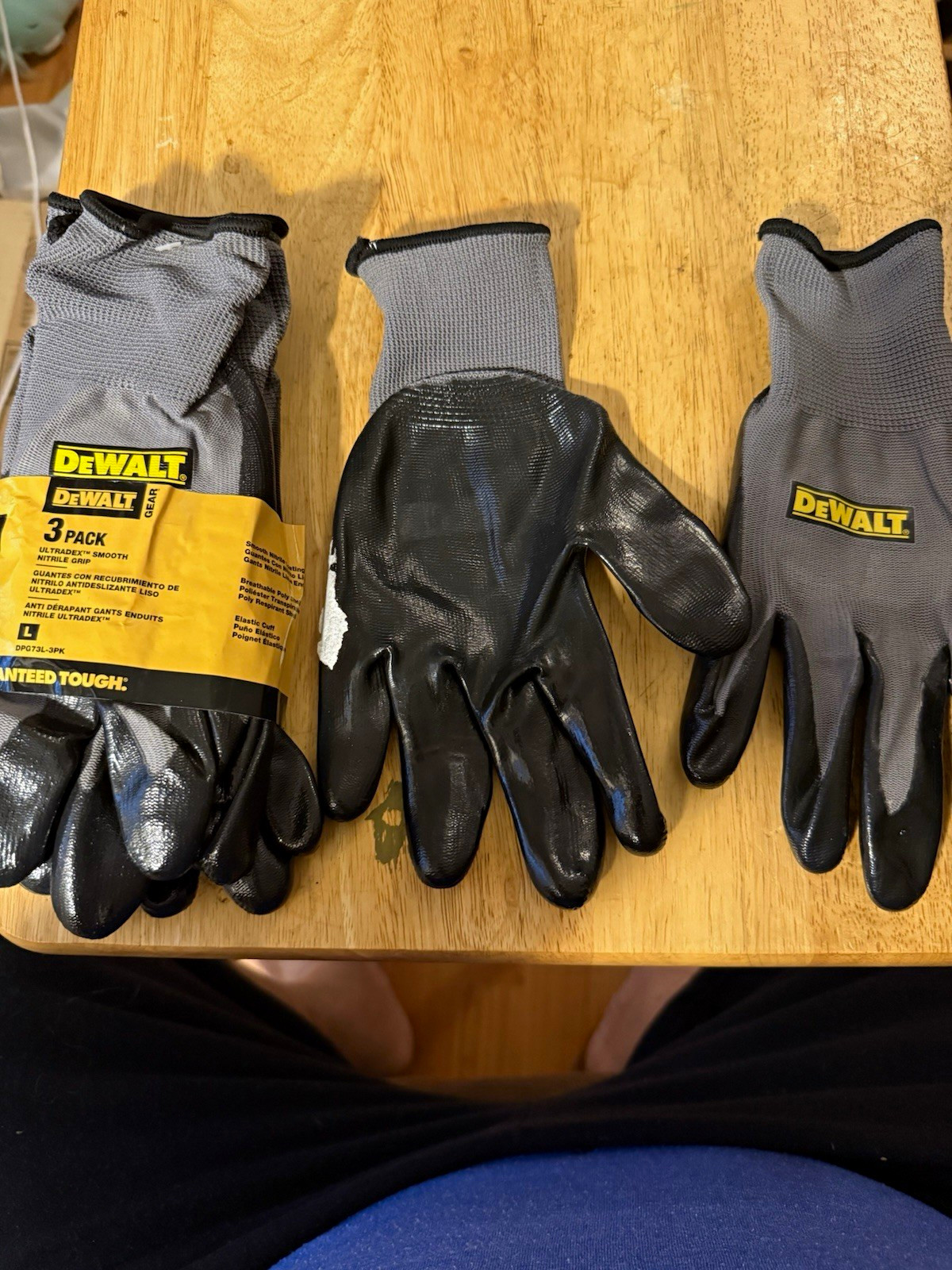 DEWALT UltraDex Nitrile Rubber Grip Work Gloves Size L 3-Pack DPG73L-3PK DEWALT UltraDex Nitrile Rubber Grip Work Gloves Size L 3-Pack DPG73L-3PK
