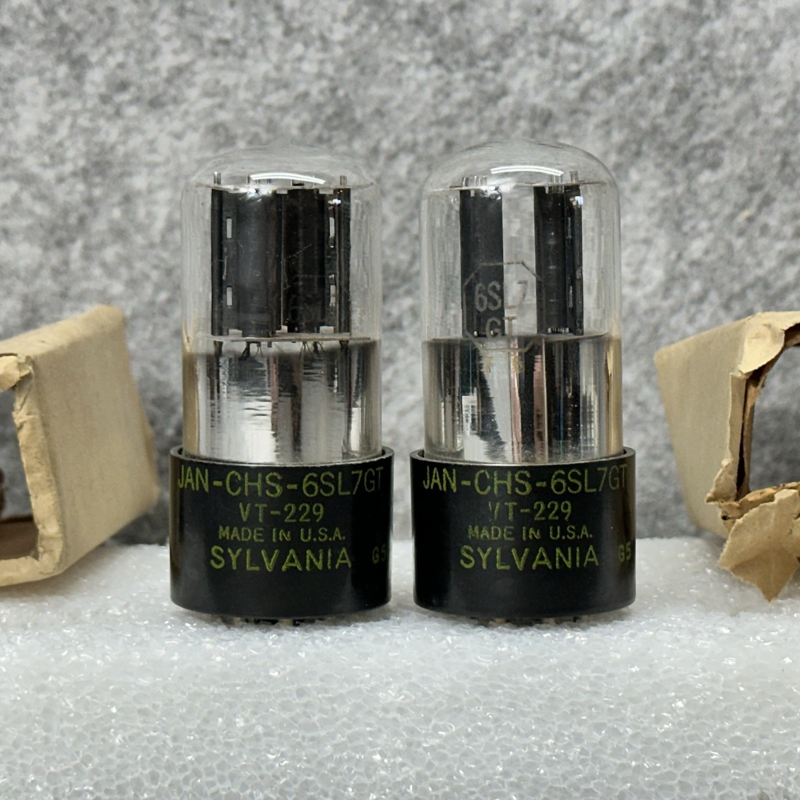 NOS PAIR SYLVANIA VT-229 JAN-CHS-6SL7GT TUBES MATCHED DATE WWII TUBES