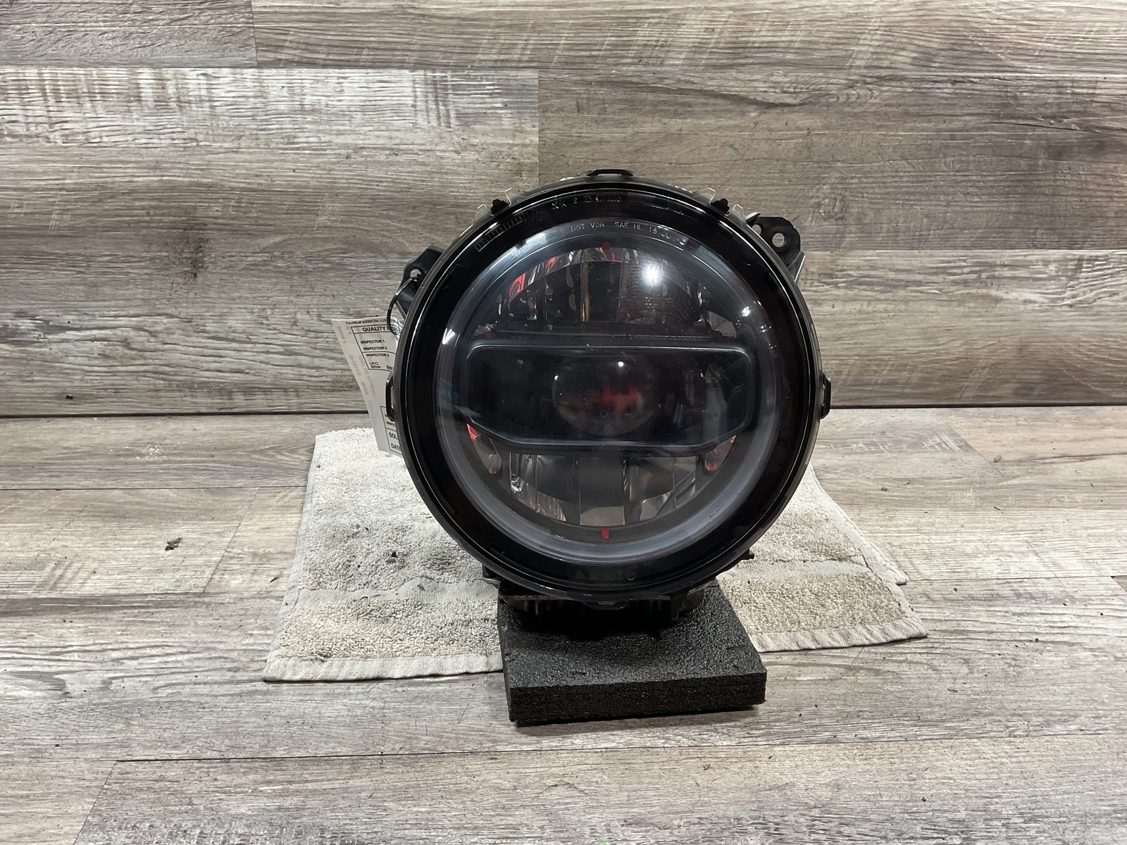 USED - 2023-2025 Jeep Wrangler R Headlamp LED - OEM USED - 2023-2025 Jeep Wrangler R Headlamp LED - OEM
