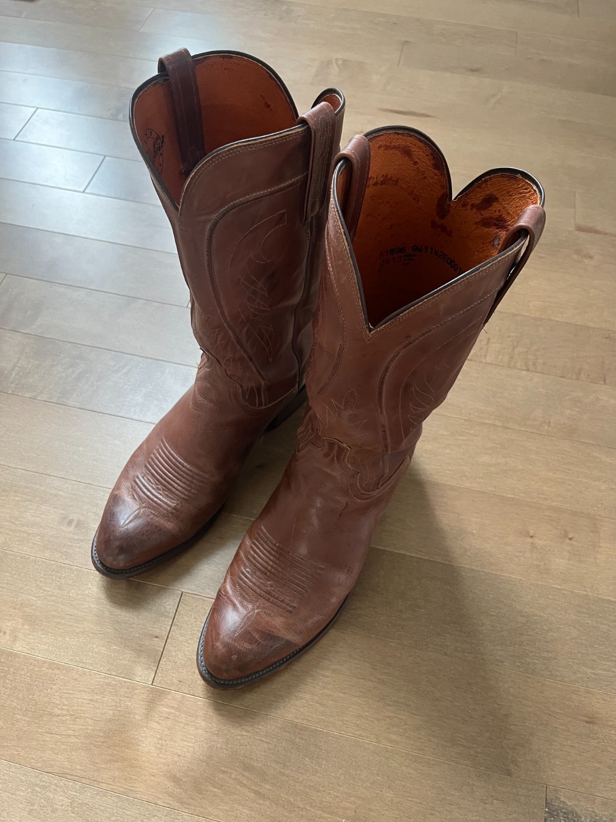 Lucchese 1883 men\'s brown leather cowboy boots 11.5 EE worn 5 times Lucchese 1883 men\'s brown leather cowboy boots 11.5 EE worn 5 times