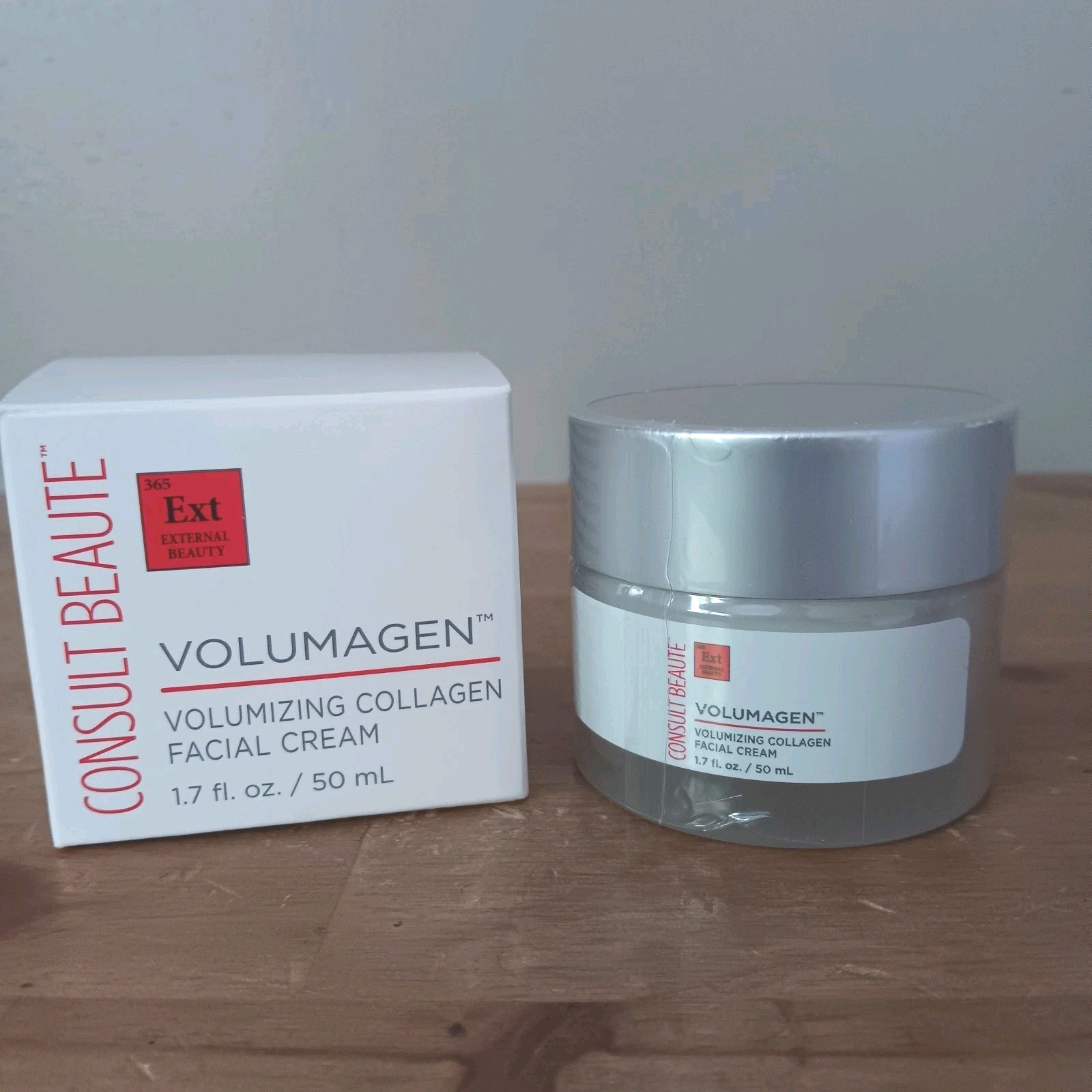 CONSULT BEAUTE VOLUMAGEN Volumizing Collagen Facial Cream 1.7 oz NEW CONSULT BEAUTE VOLUMAGEN Volumizing Collagen Facial Cream 1.7 oz NEW