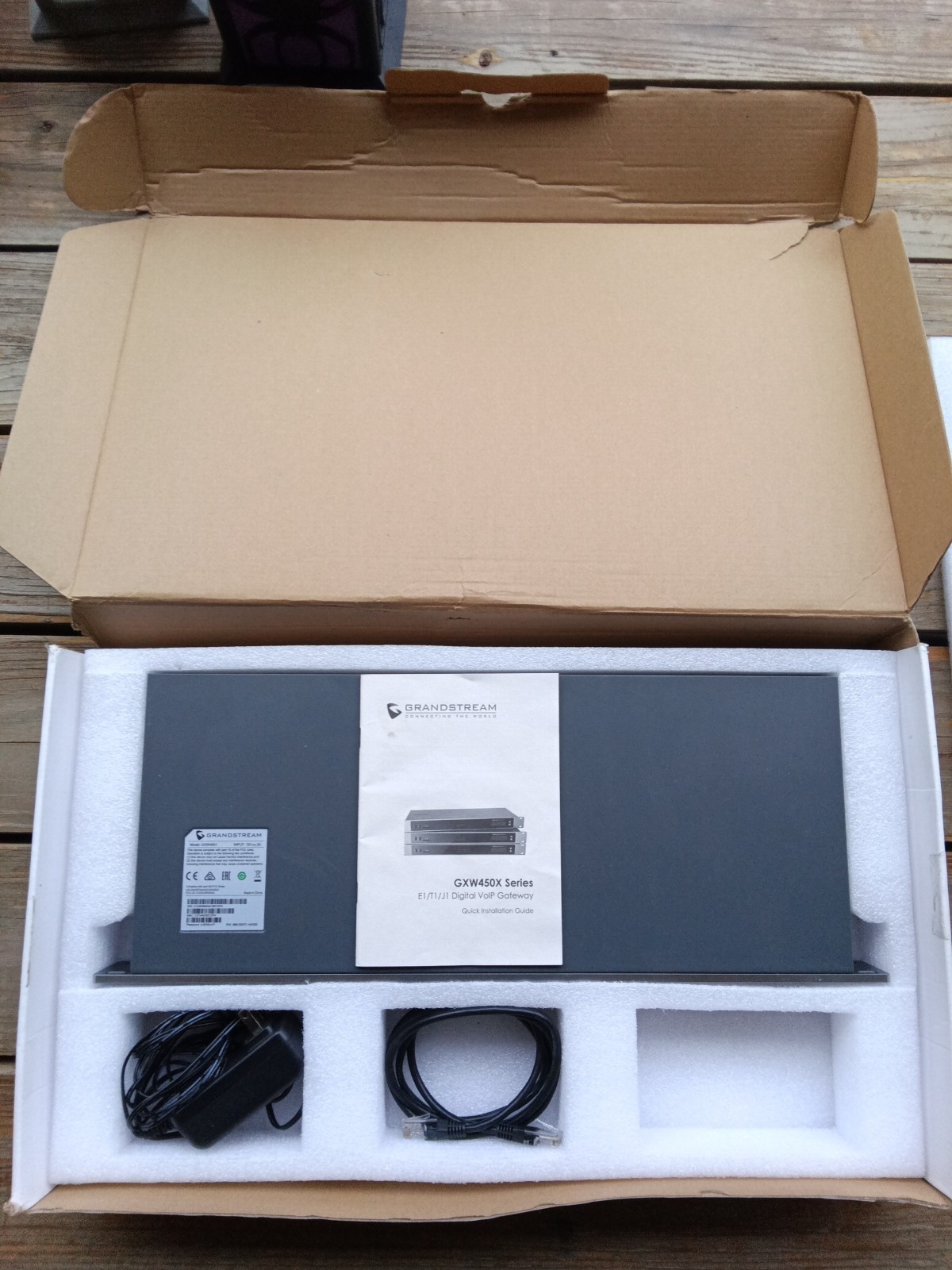 Grandstream GXW4501 Digital VoIP Gateway Works TESTED W Box It Came In. Grandstream GXW4501 Digital VoIP Gateway Works TESTED W Box It Came In.