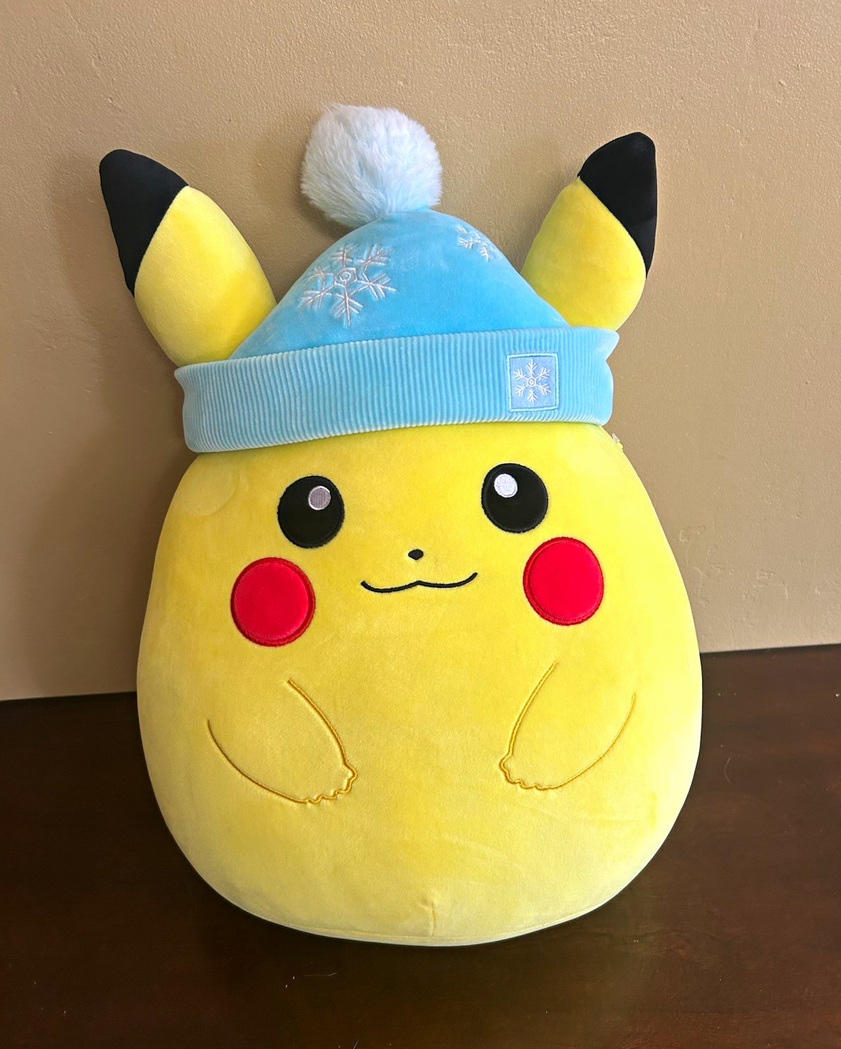 Squishmallows Pokémon Pikachu plush w/ blue winter hat  Large NWT **Mint**
