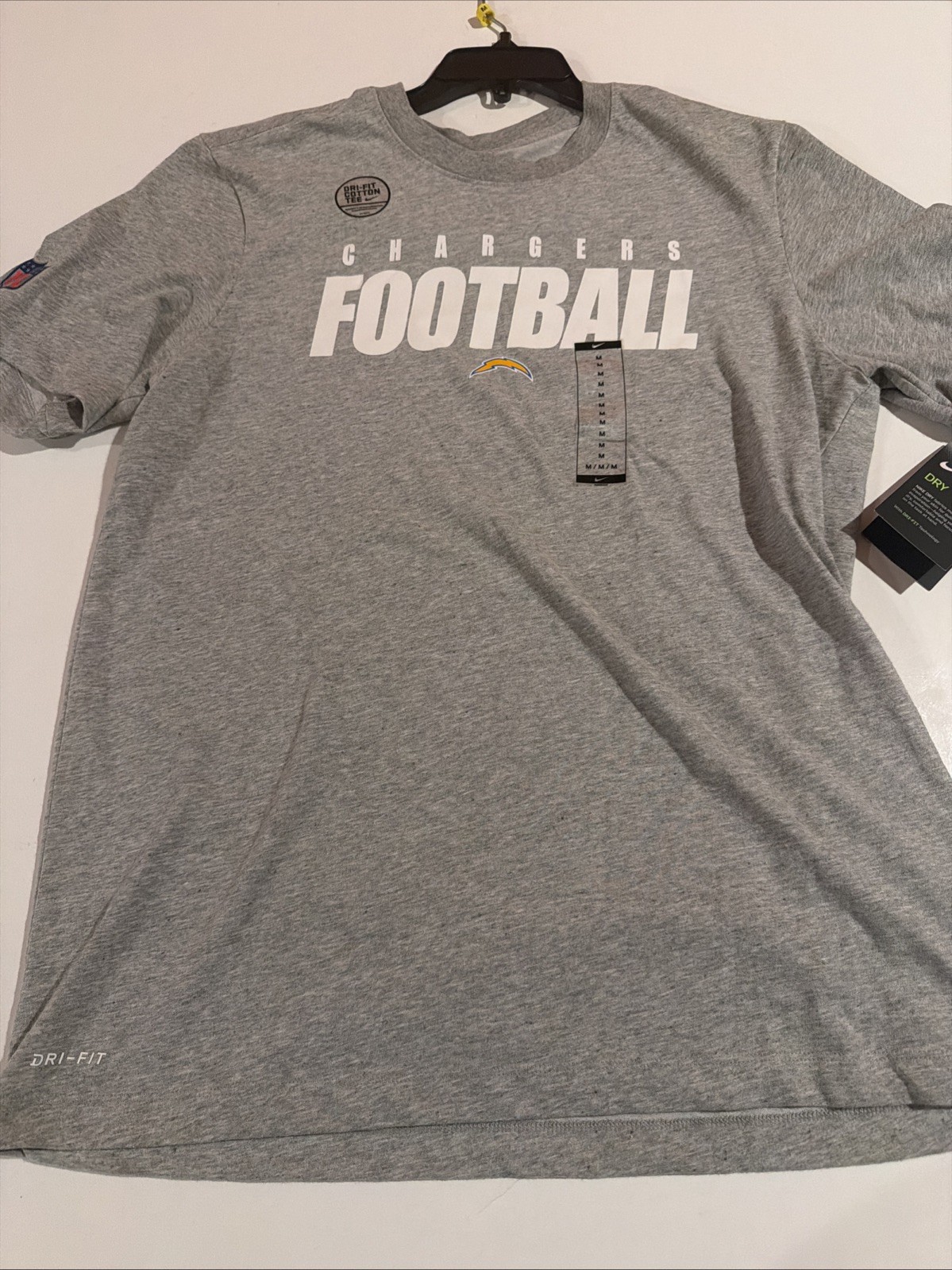 Nike NFL Los Angeles Chargers Graphics Tee Sz M NKCG Men’s Grey Football Nike NFL Los Angeles Chargers Graphics Tee Sz M NKCG Men’s Grey Football
