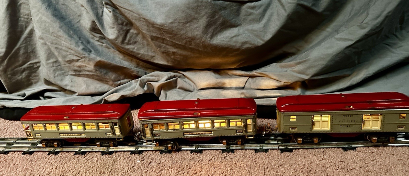 Orig Lionel Gray Red 602 Baggage 600 Pullman 601 3 Piece Pre-War Cars w Lights