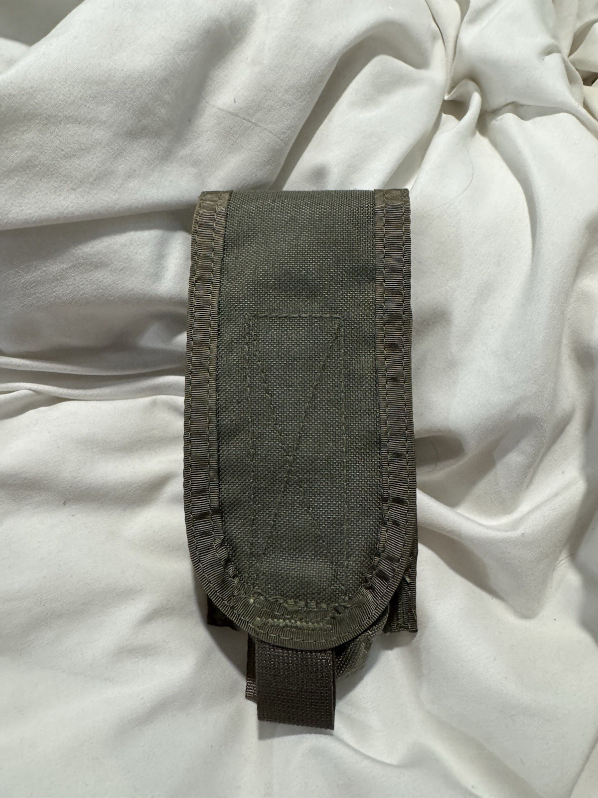 MSA Paraclete Smoke Green Flashbang/Flashlight Pouch MOLLE
