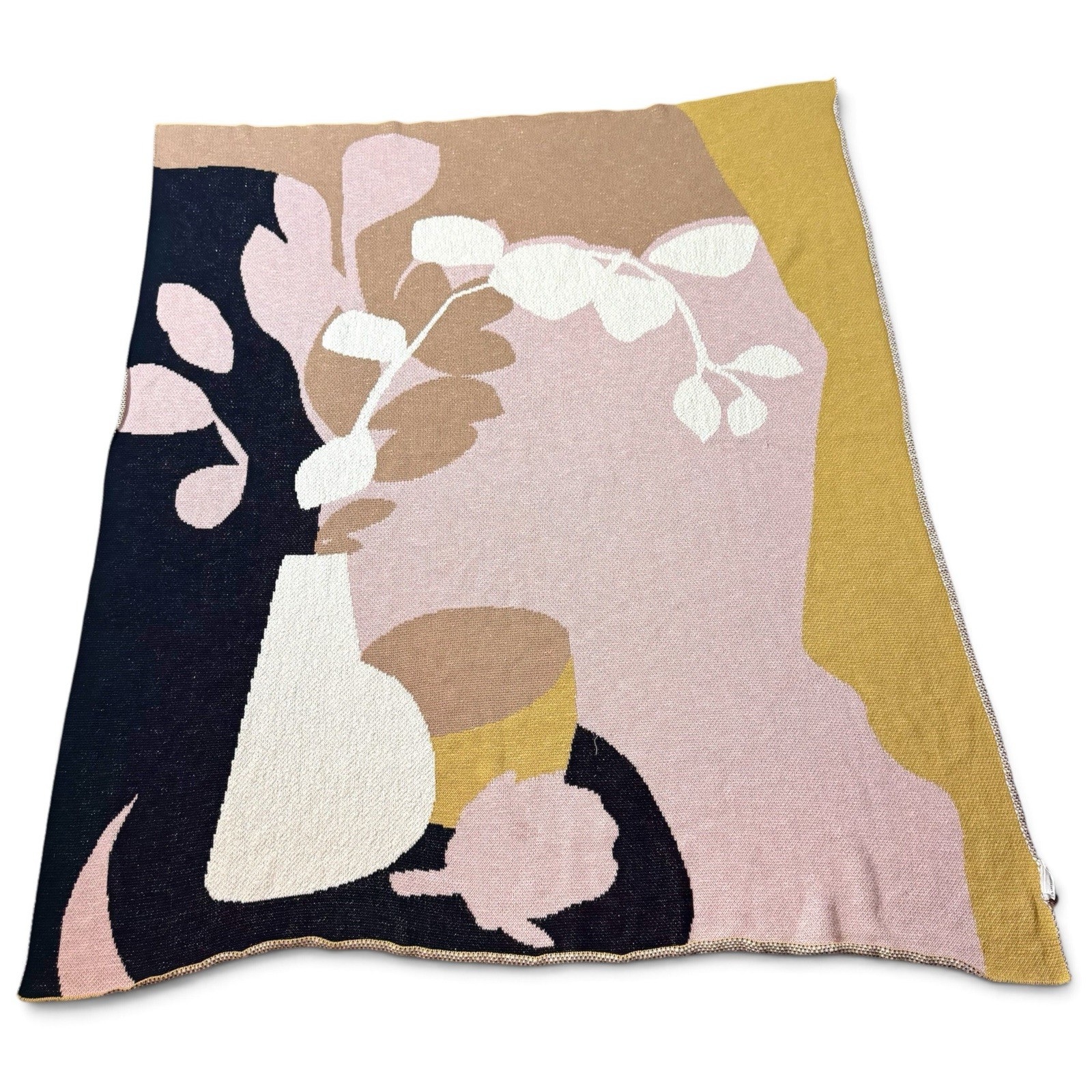 Anthropologie Vanessa Cotton Throw Blanket 50x60 Floral Motif Abstract Art Deco Anthropologie Vanessa Cotton Throw Blanket 50x60 Floral Motif Abstract Art Deco