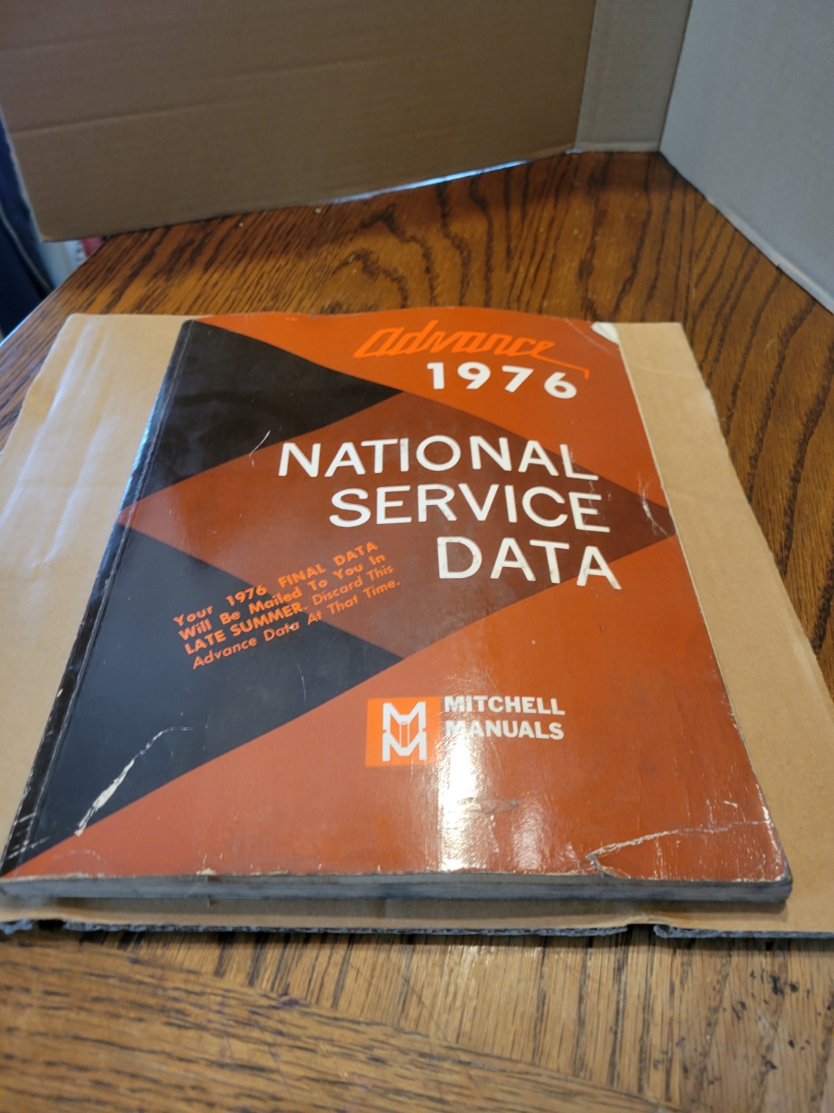 VINTAGE 1976 MITCHELL NATIONAL SERVICE DATA ADVANCED REPAIR GUIDE BOOK SOFTCOVER