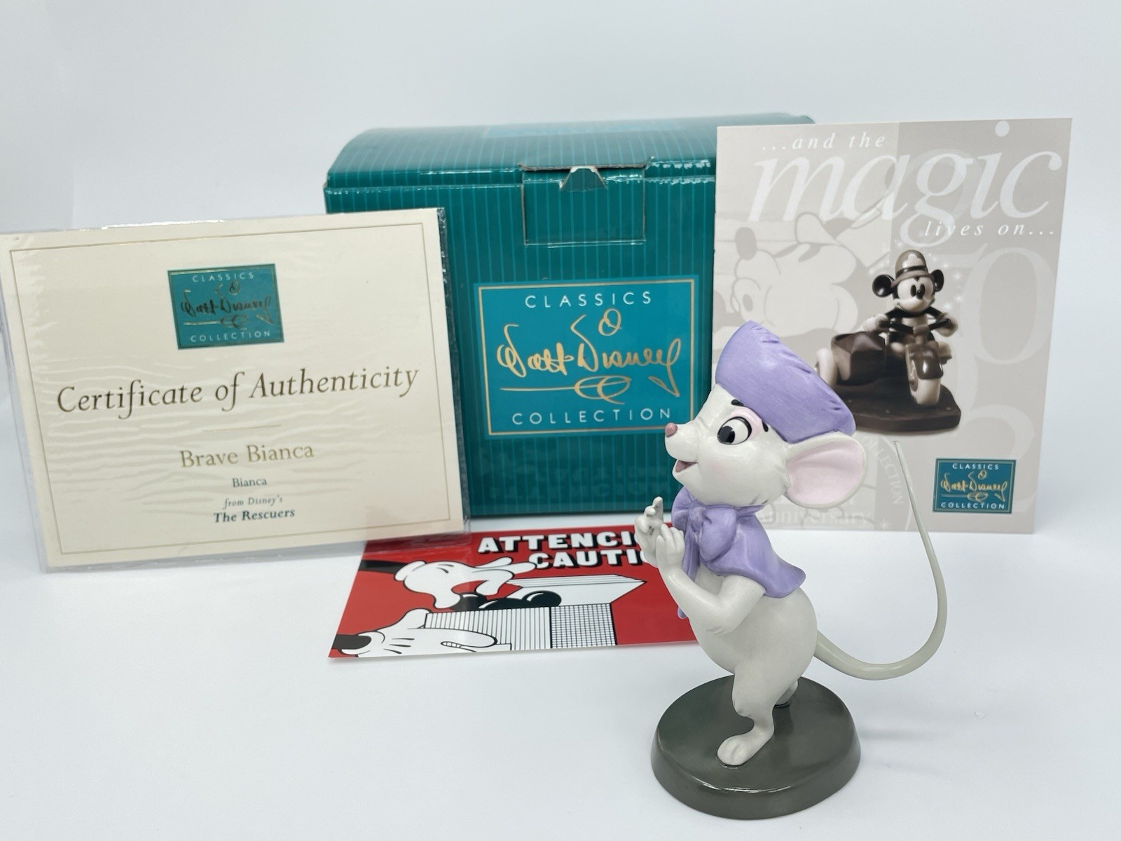 WDCC Brave Bianca from Disney's “The Rescuers”in Box with COA Bianca CIB WDCC Brave Bianca from Disney's “The Rescuers”in Box with COA Bianca CIB