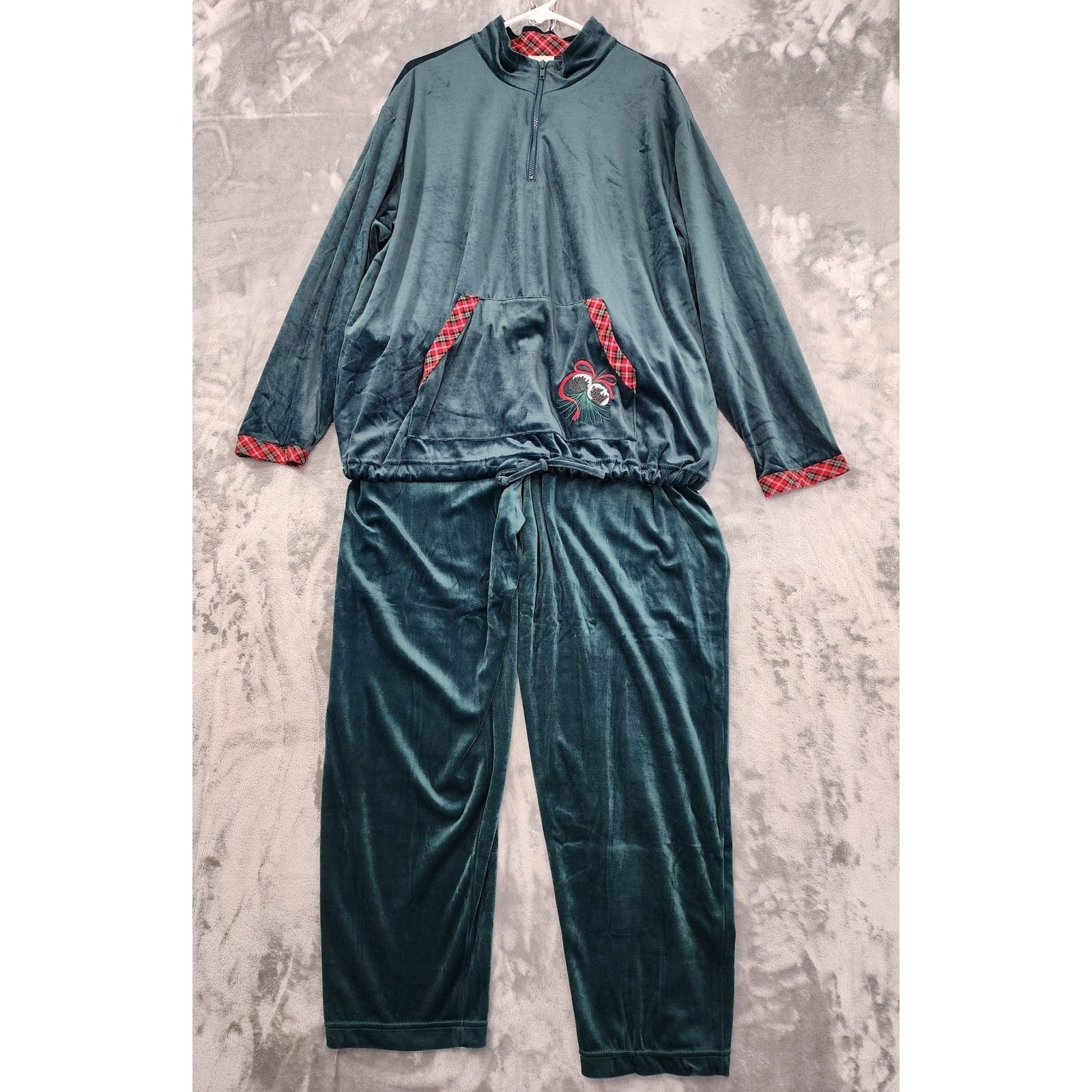 Vintage Bobbie Brooks Tracksuit Women 22W/24W Green Velvet Velour Holiday Winter