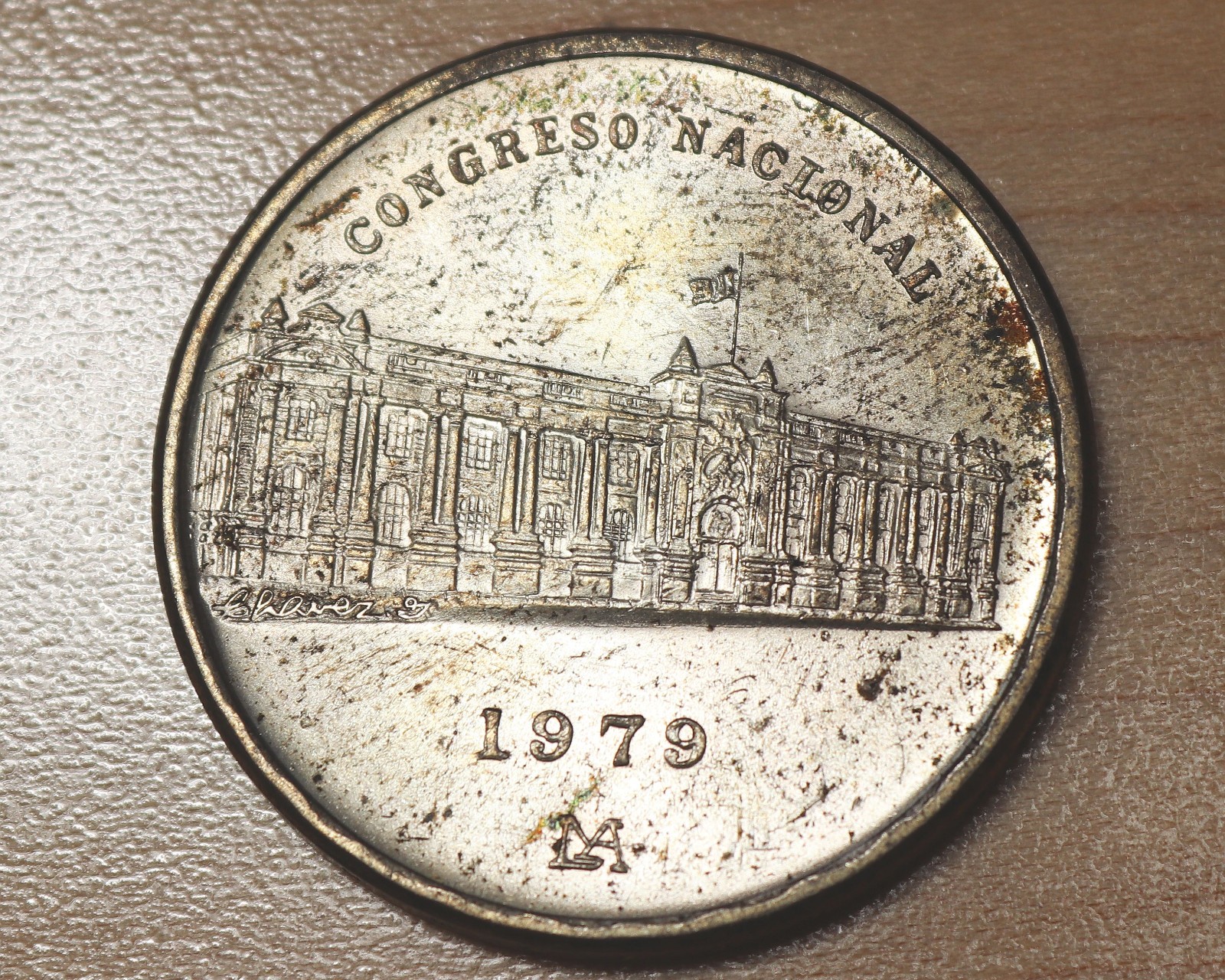 1979 Peru 1000 Soles Silver 1979 Peru 1000 Soles Silver