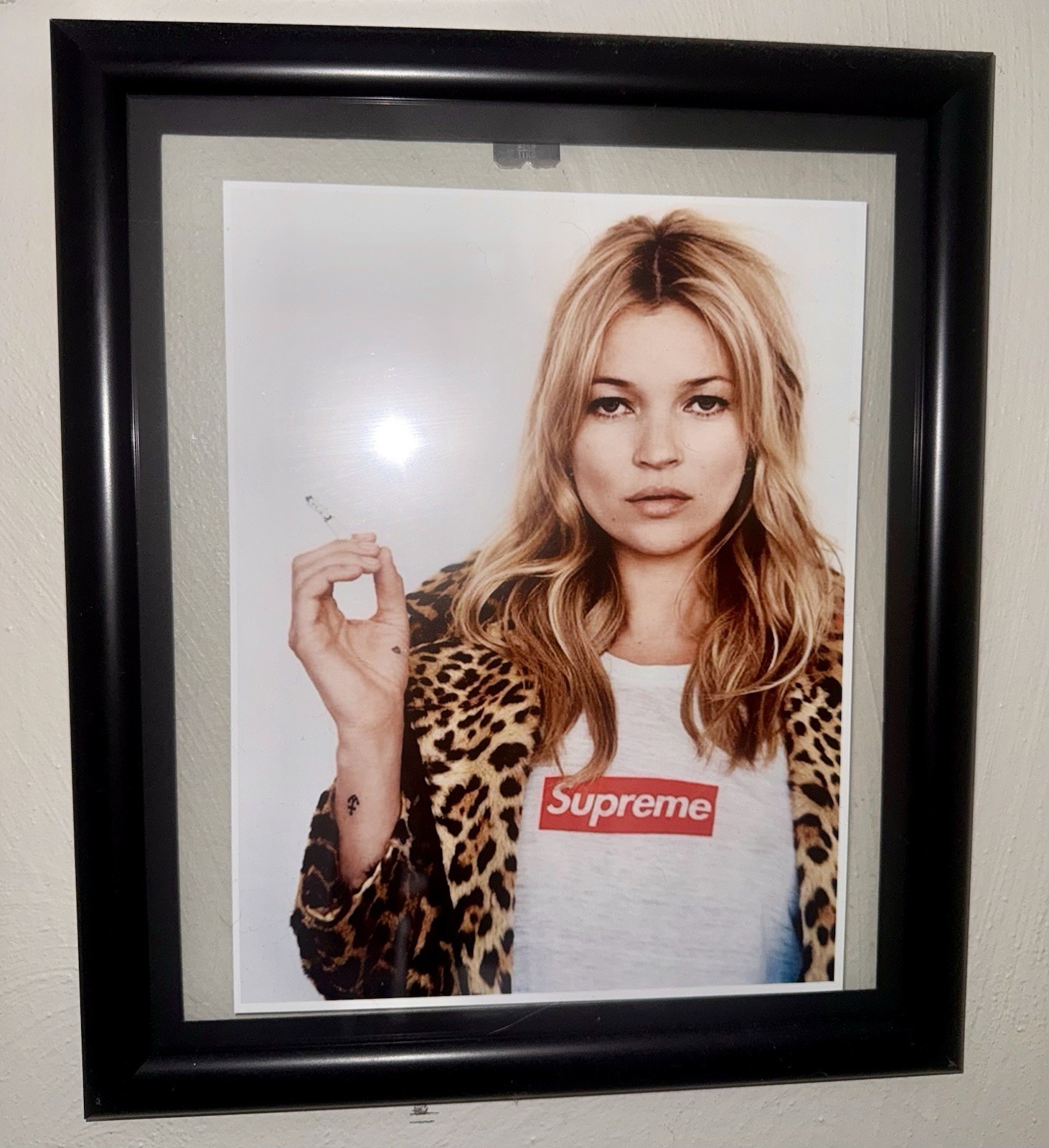 Supreme SS12 Kate Moss Promotional Poster in Original Custom Framed BRAND NEW Supreme SS12 Kate Moss Promotional Poster in Original Custom Framed BRAND NEW