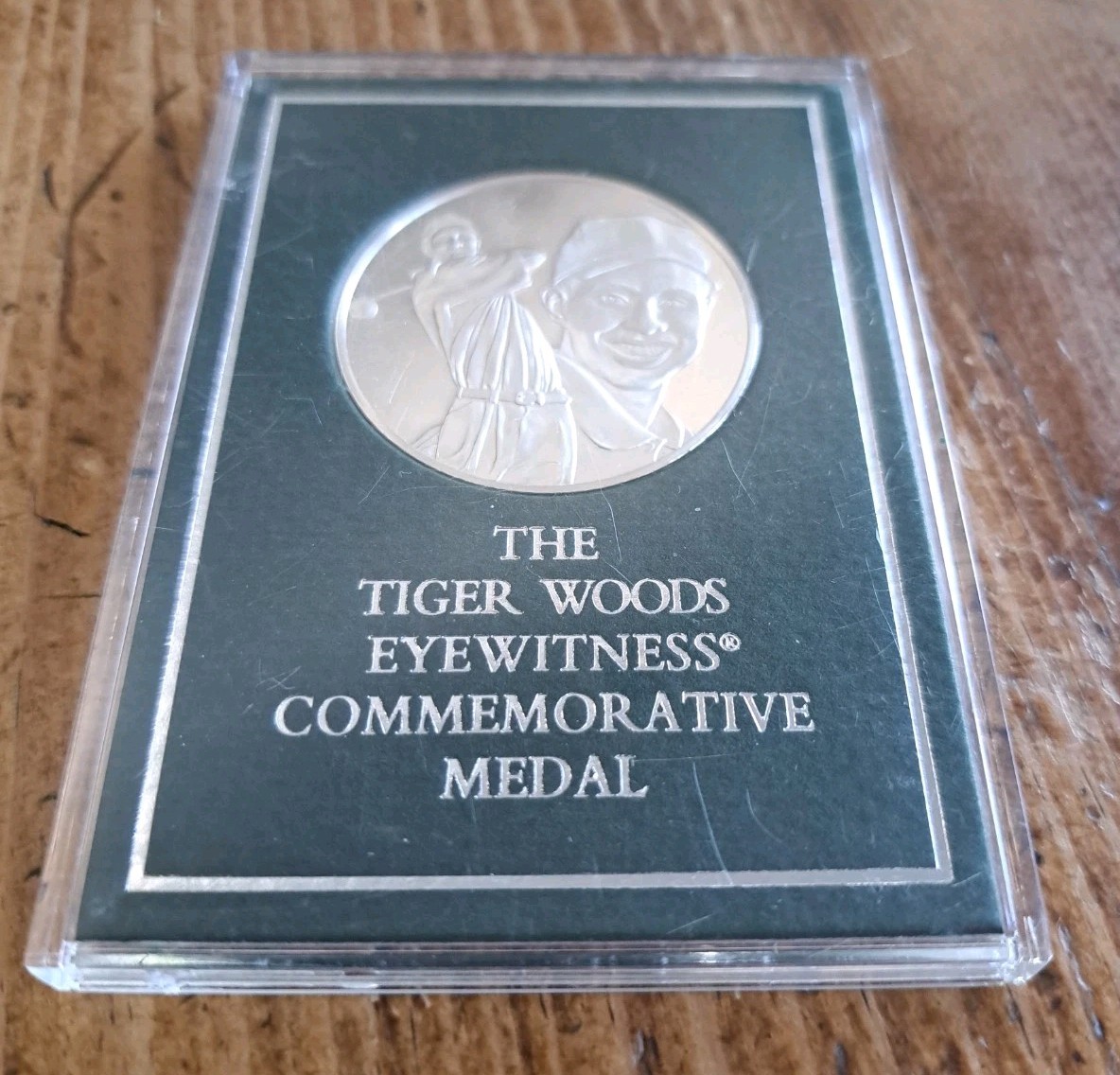 RARE 1997 Tiger Woods Eyewitness Coin Sterling .925 Franklin Mint \ RARE 1997 Tiger Woods Eyewitness Coin Sterling .925 Franklin Mint \