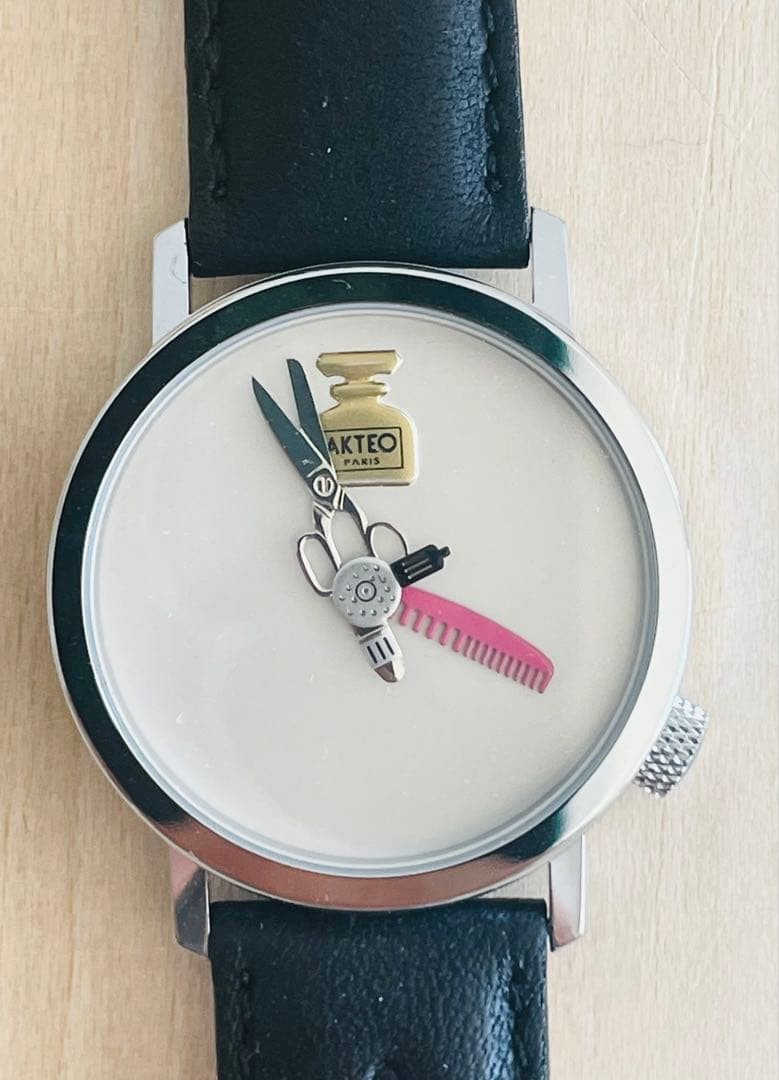 AKTEO Wristwatch Unisex