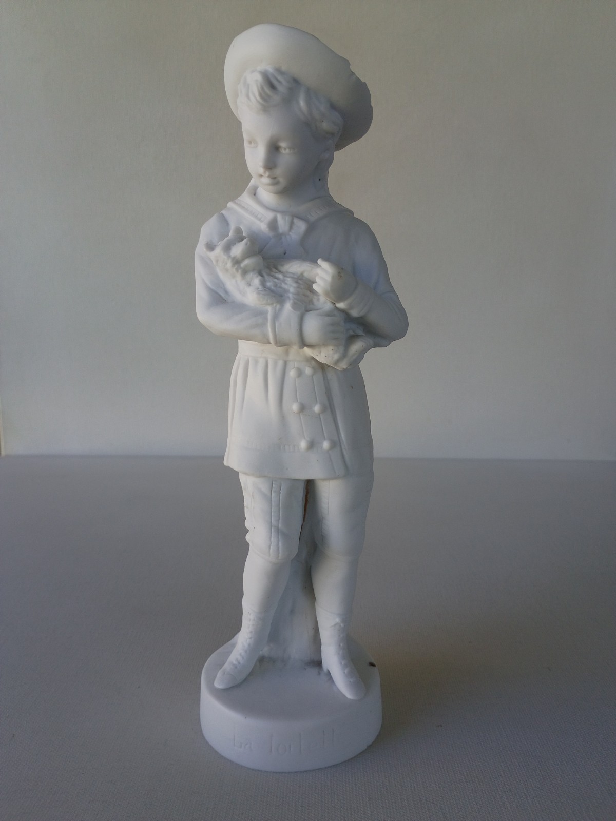 EARLY ANTIQUE FRENCH PARIAN BISQUE PORCELAIN \ EARLY ANTIQUE FRENCH PARIAN BISQUE PORCELAIN \