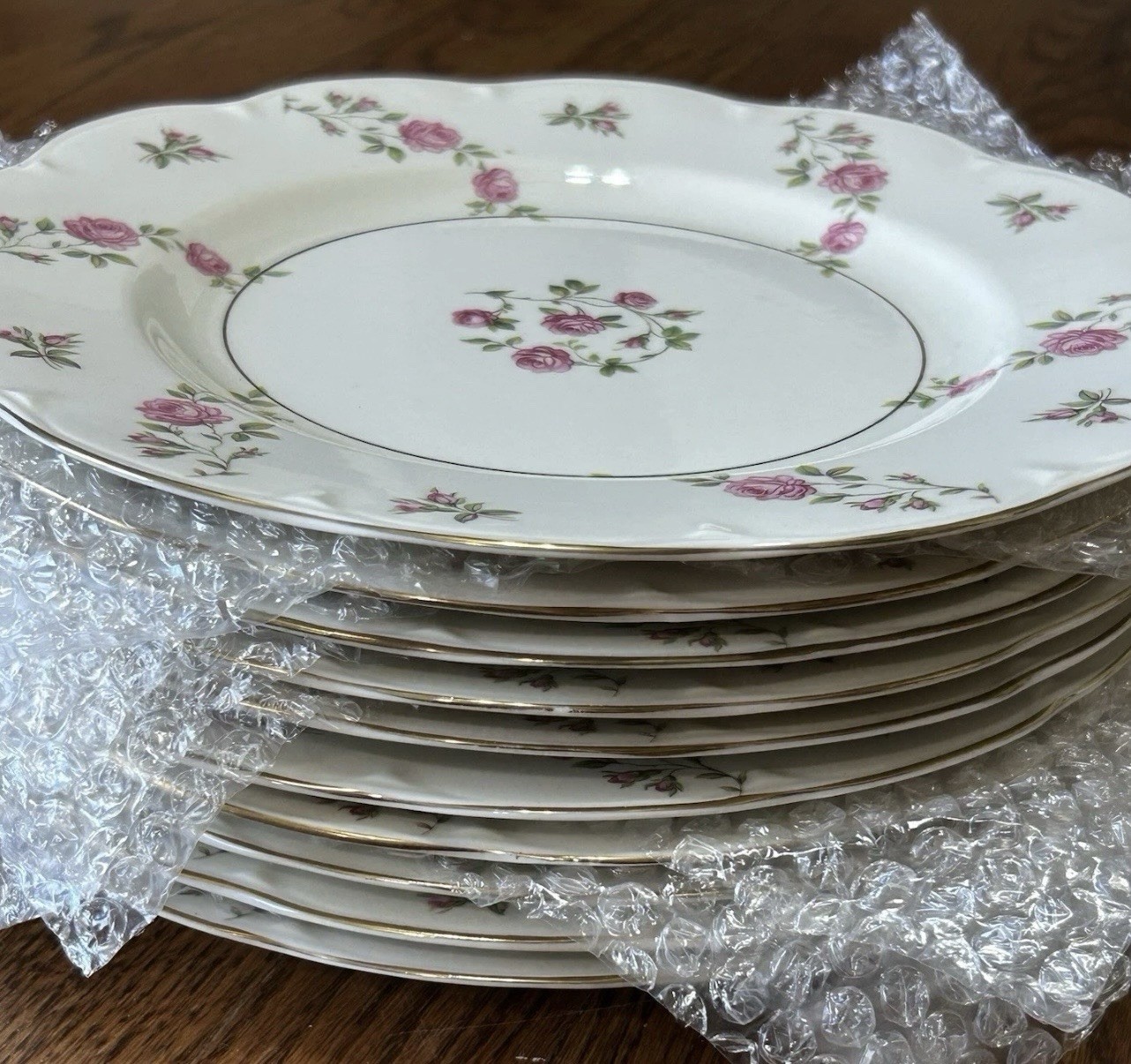 Vintage 10 THEODORE HAVILAND NEW YORK LIMOGES DELAWARE DINNER 10 1/8”D PLATES Vintage 10 THEODORE HAVILAND NEW YORK LIMOGES DELAWARE DINNER 10 1/8”D PLATES