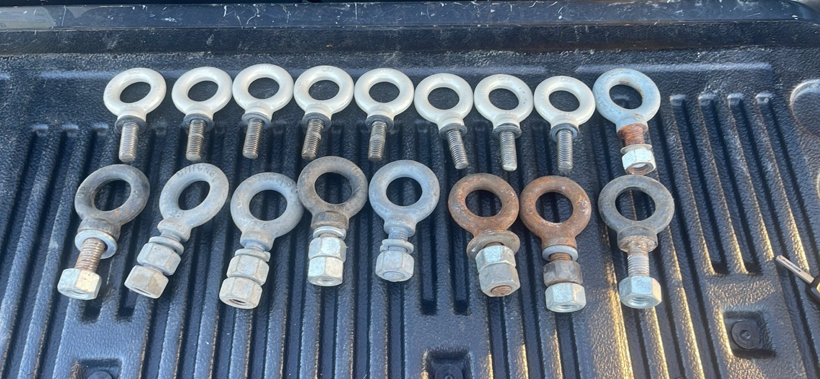 17 New And Used Various Size Eyebolts