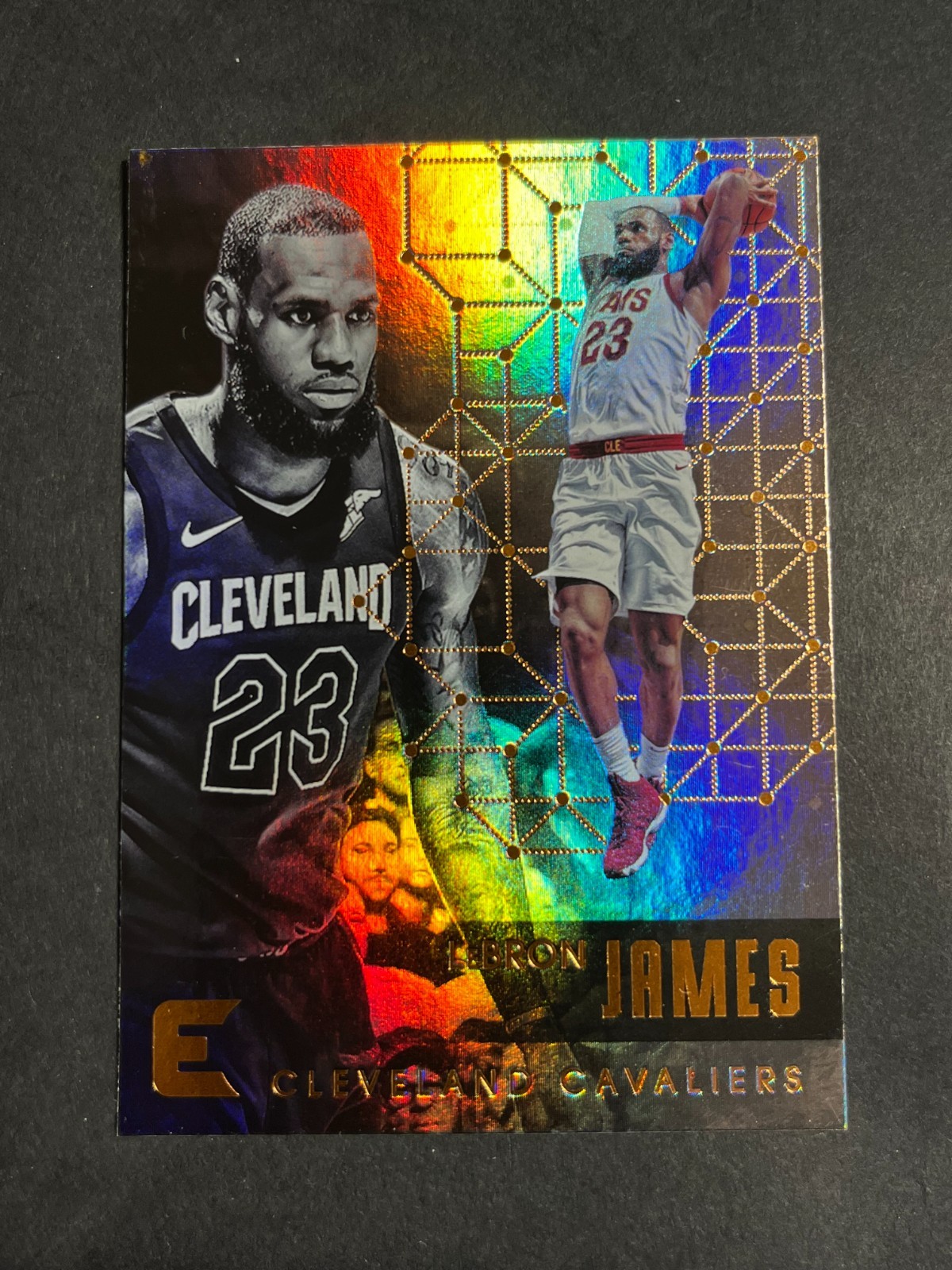 Panini 2017-18 Essentials LeBron James Insert #78 Cleveland Cavaliers NBA Panini 2017-18 Essentials LeBron James Insert #78 Cleveland Cavaliers NBA