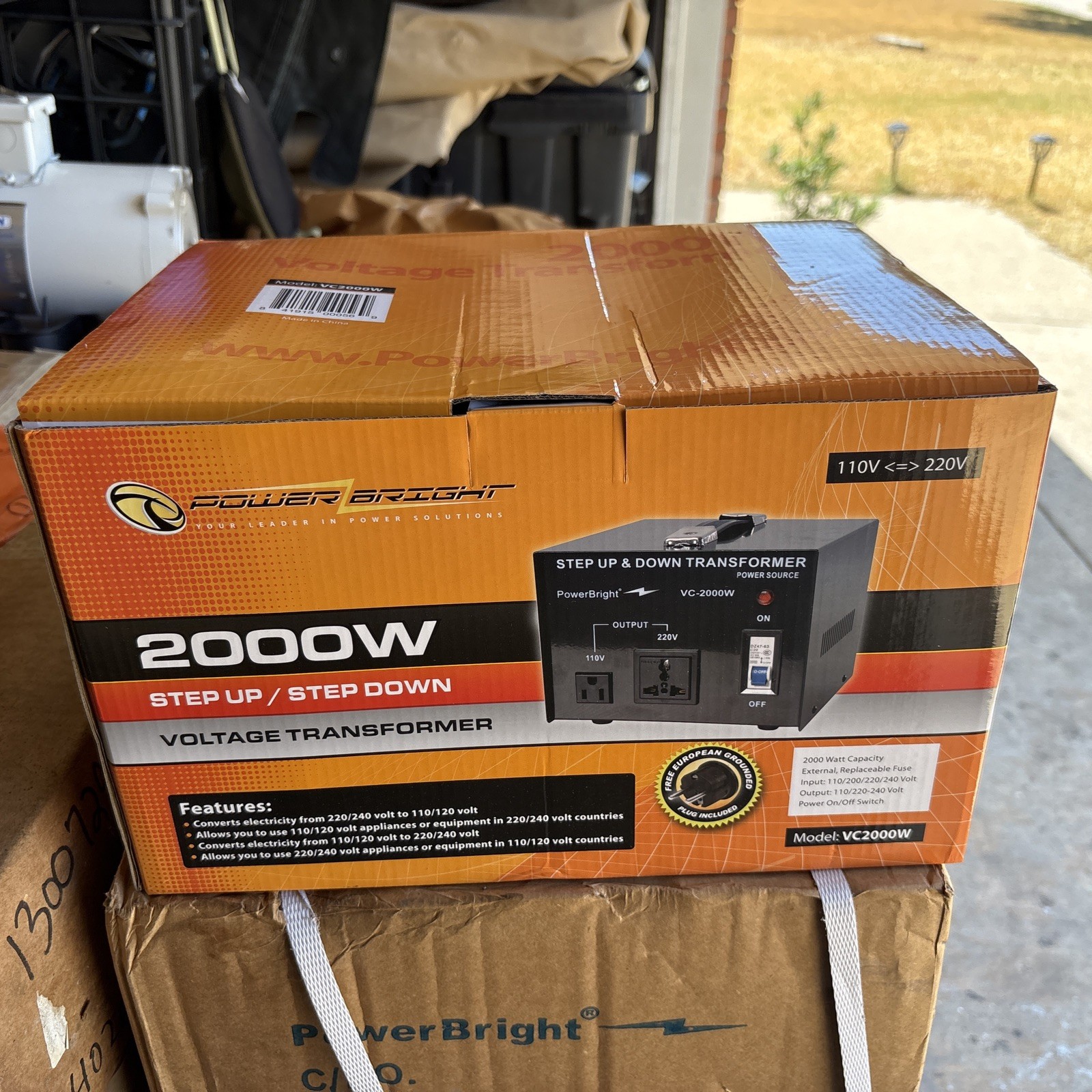 NEW VC-2000W PowerBright 2000W Step Up Down Transformer Converter 5950015377998 NEW VC-2000W PowerBright 2000W Step Up Down Transformer Converter 5950015377998