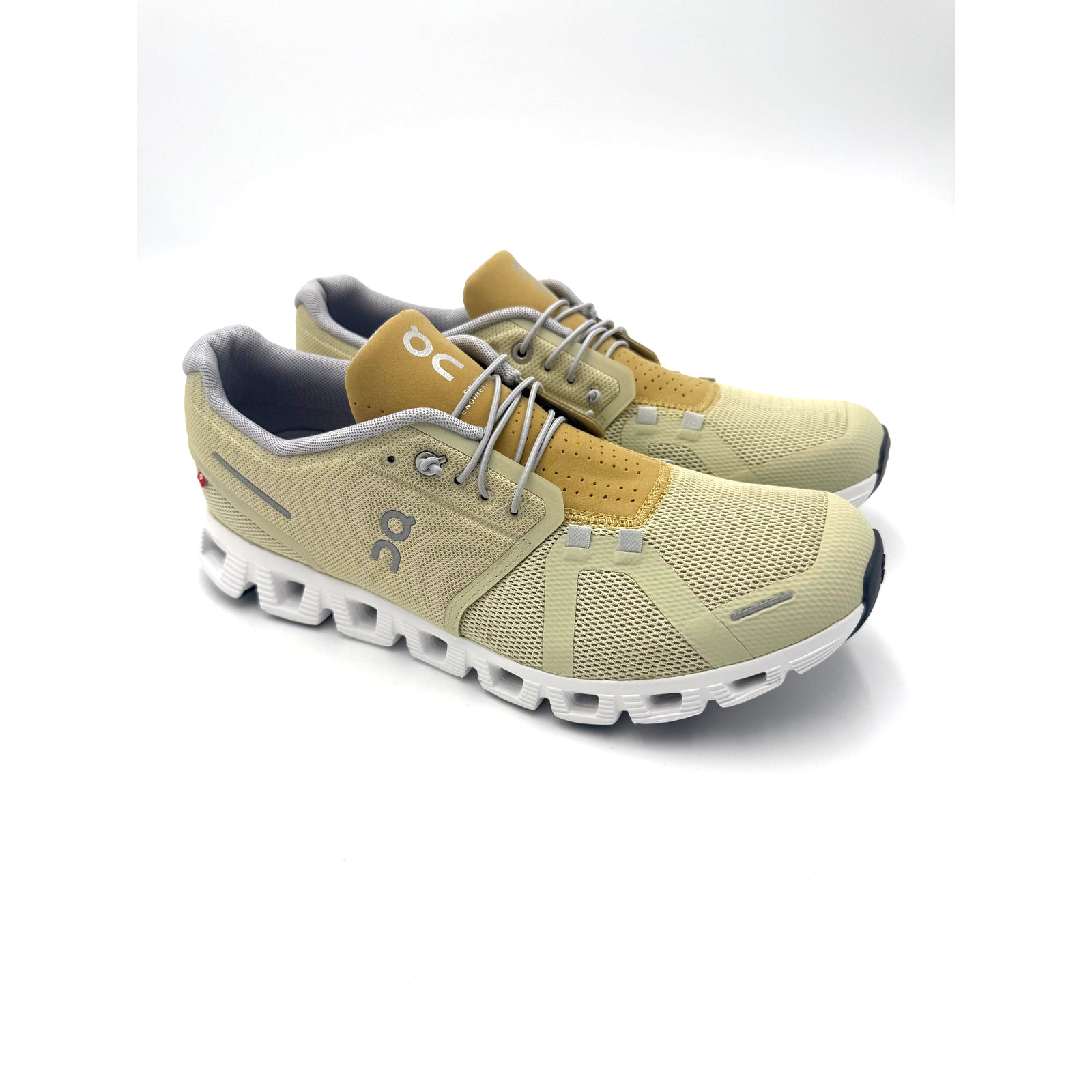 NWOT On Men\'s Cloud 5 Running Shoes - Haze/Bronze - Men\'s Size 14 NWOT On Men\'s Cloud 5 Running Shoes - Haze/Bronze - Men\'s Size 14