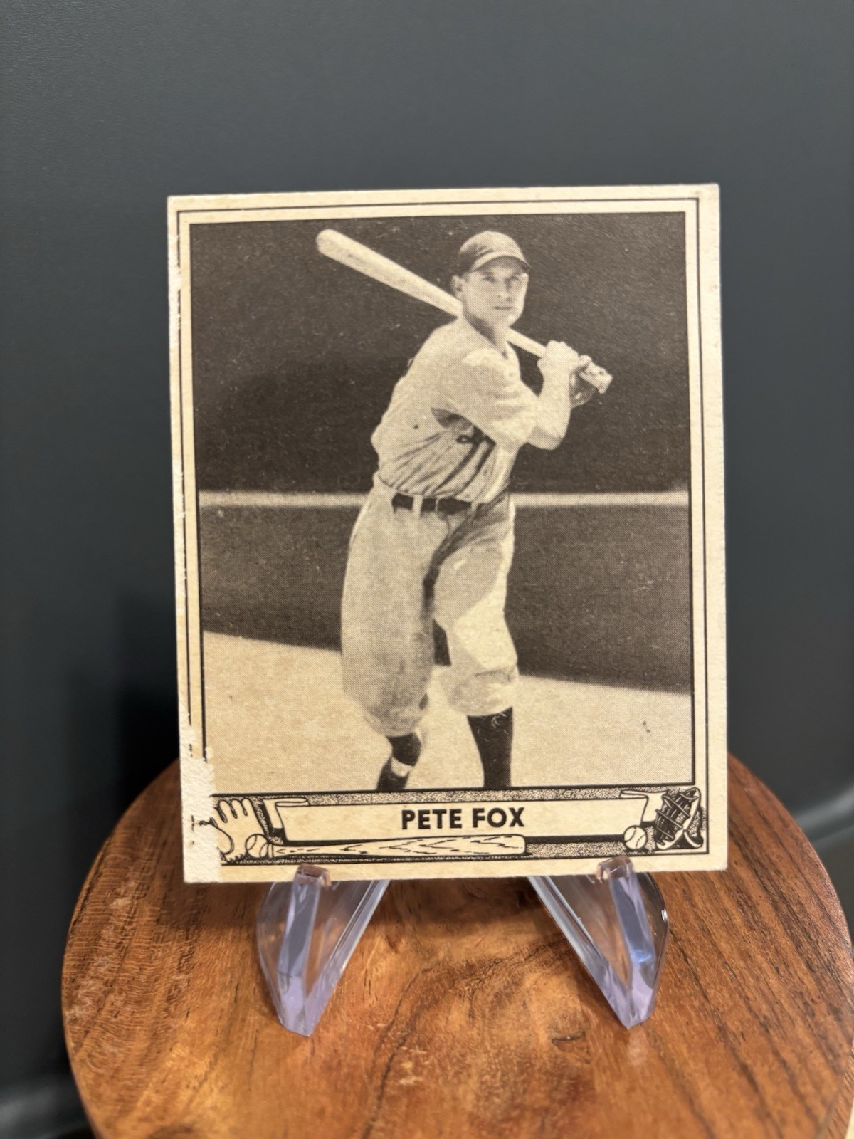 1940 Play Ball Pete Fox #43 Detroit Tigers Vintage Baseball Card 1940 Play Ball Pete Fox #43 Detroit Tigers Vintage Baseball Card