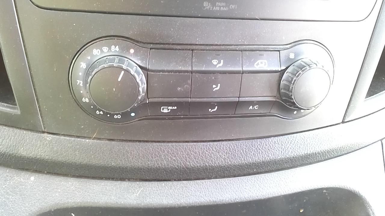 Used A/C Selector Switch fits: 2016 Mercedes-benz Metris 447 Type w/o rear AC fr