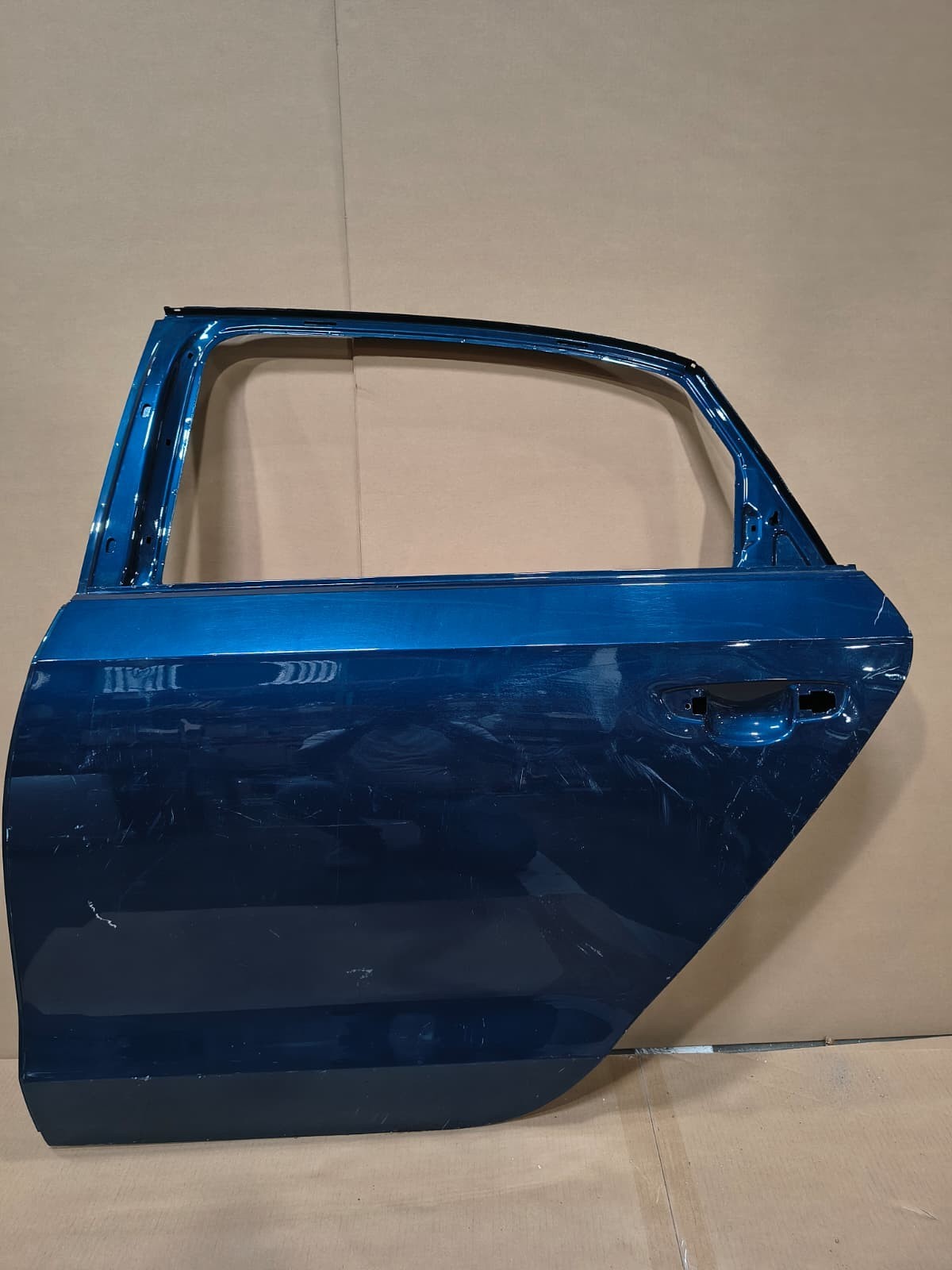 For 2012-2019 Volkswagen Passat SE Rear Left OEM 561833311C Steel Door Shell