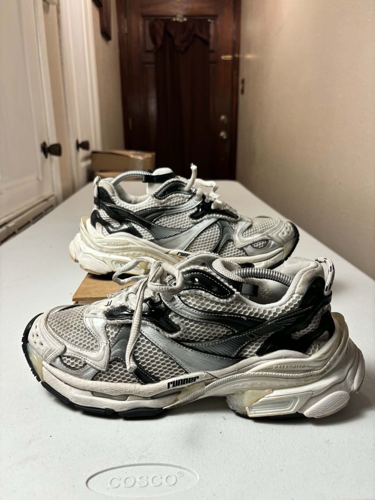 Balenciaga Runner 2 Men’s Mesh Sneakers Sz 43 /10