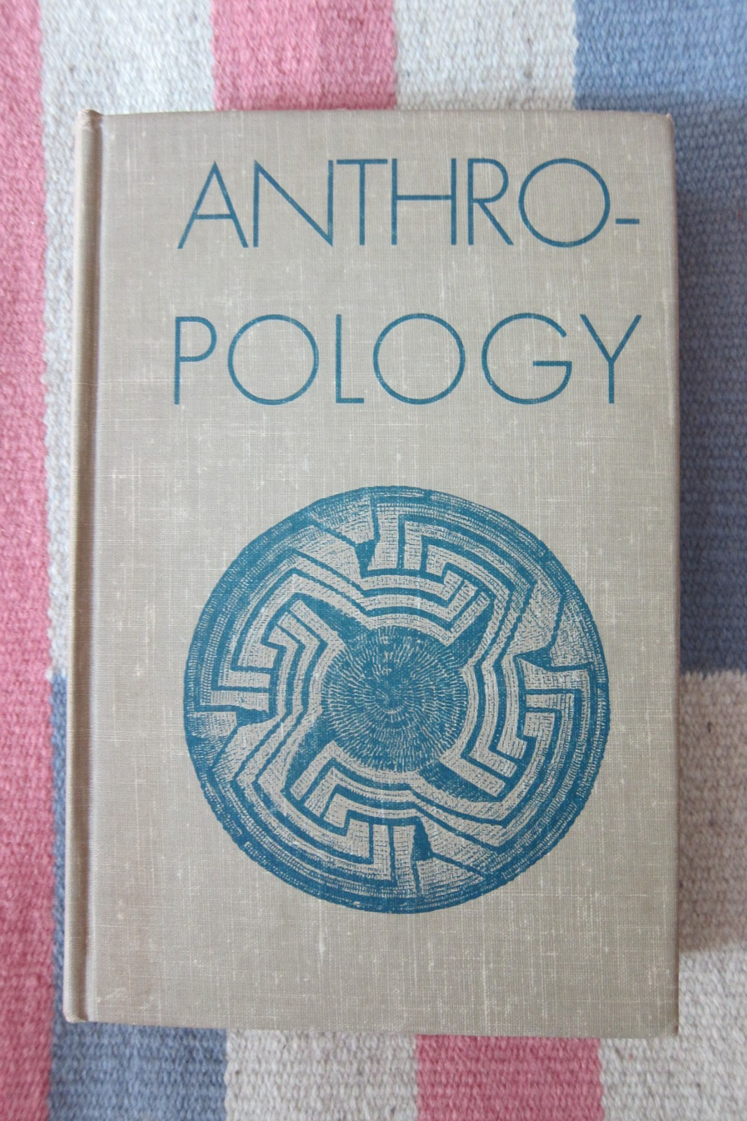 Vintage 1946 ANTHROPOLOGY An Introduction Alexander Goldenweiser Hardcover Ill. 