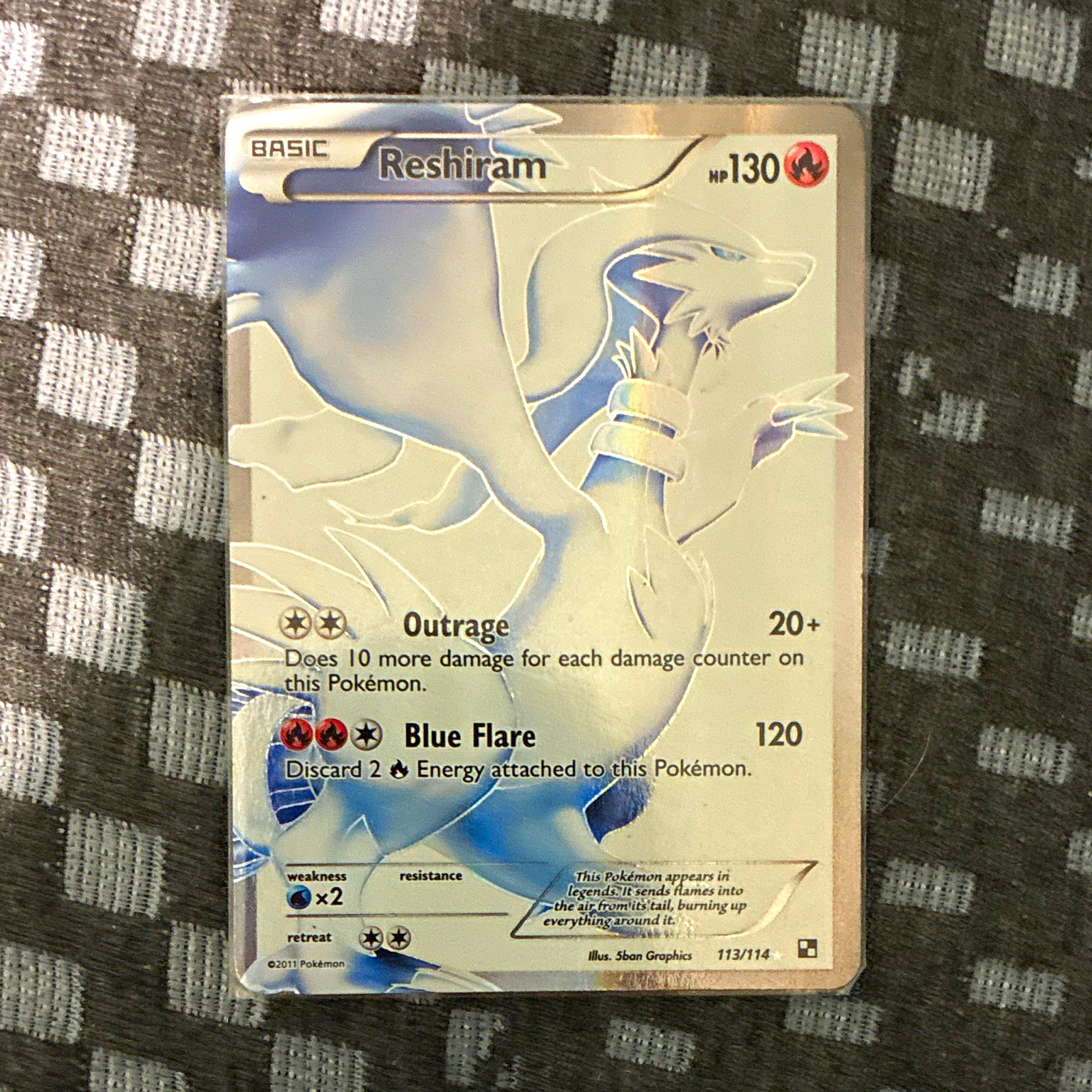 Pokemon TCG Reshiram 113/114 Black & White Ultra Rare Full Art Holo 2011 Pokemon TCG Reshiram 113/114 Black & White Ultra Rare Full Art Holo 2011