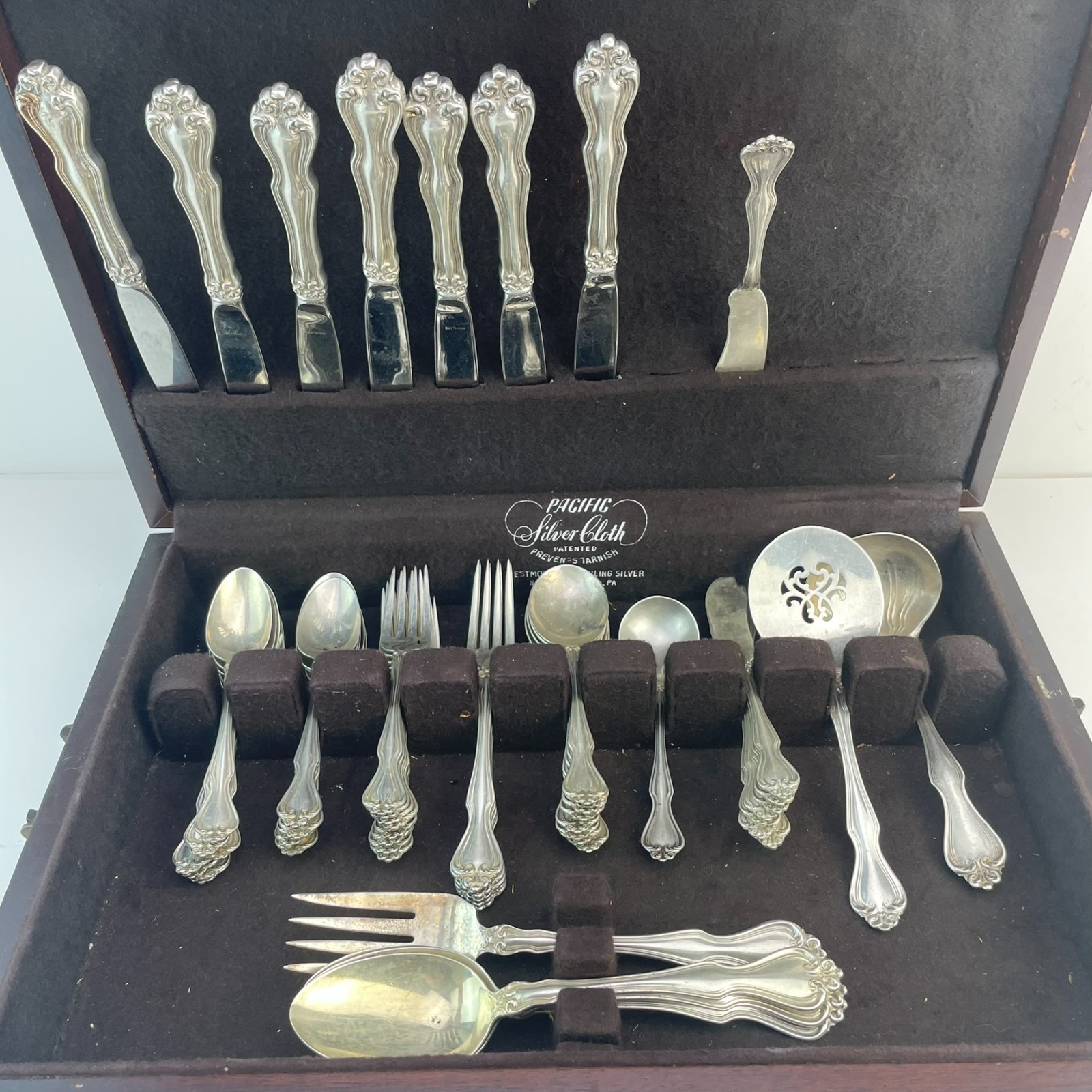 Westmorland Sterling Silver Flatware Set George and Martha 59 Pc. 2418g