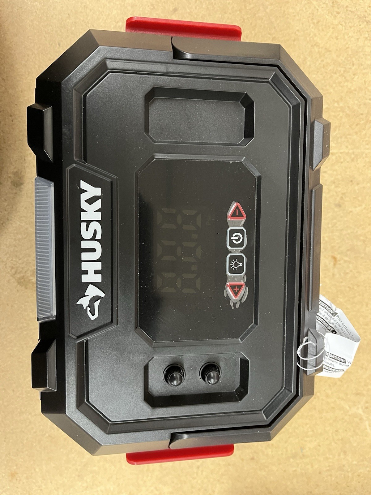 Husky 12-Volt/120-Volt Home & Auto Tire Inflator