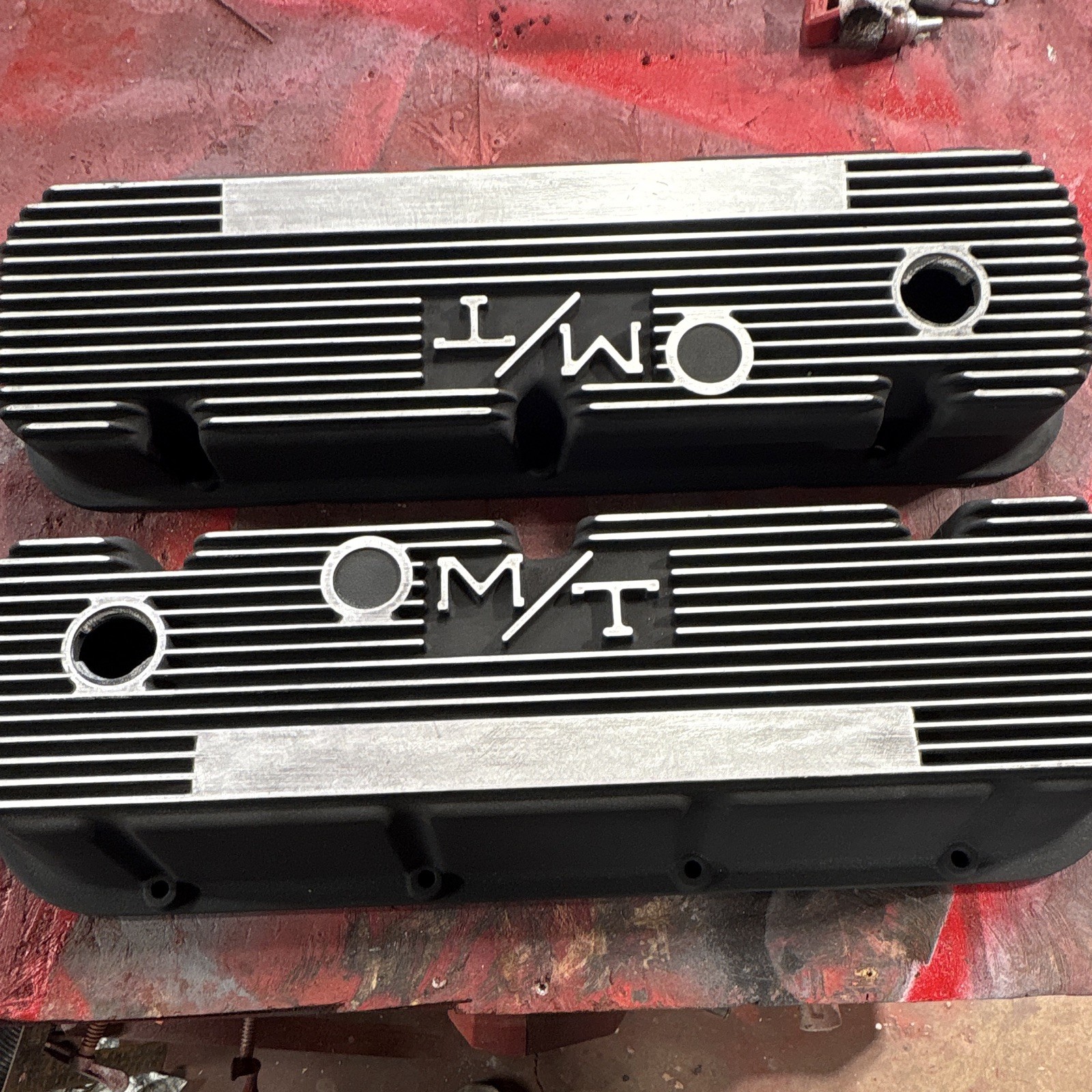 Mickey Thompson 427 Big Block Valve Covers Mickey Thompson 427 Big Block Valve Covers