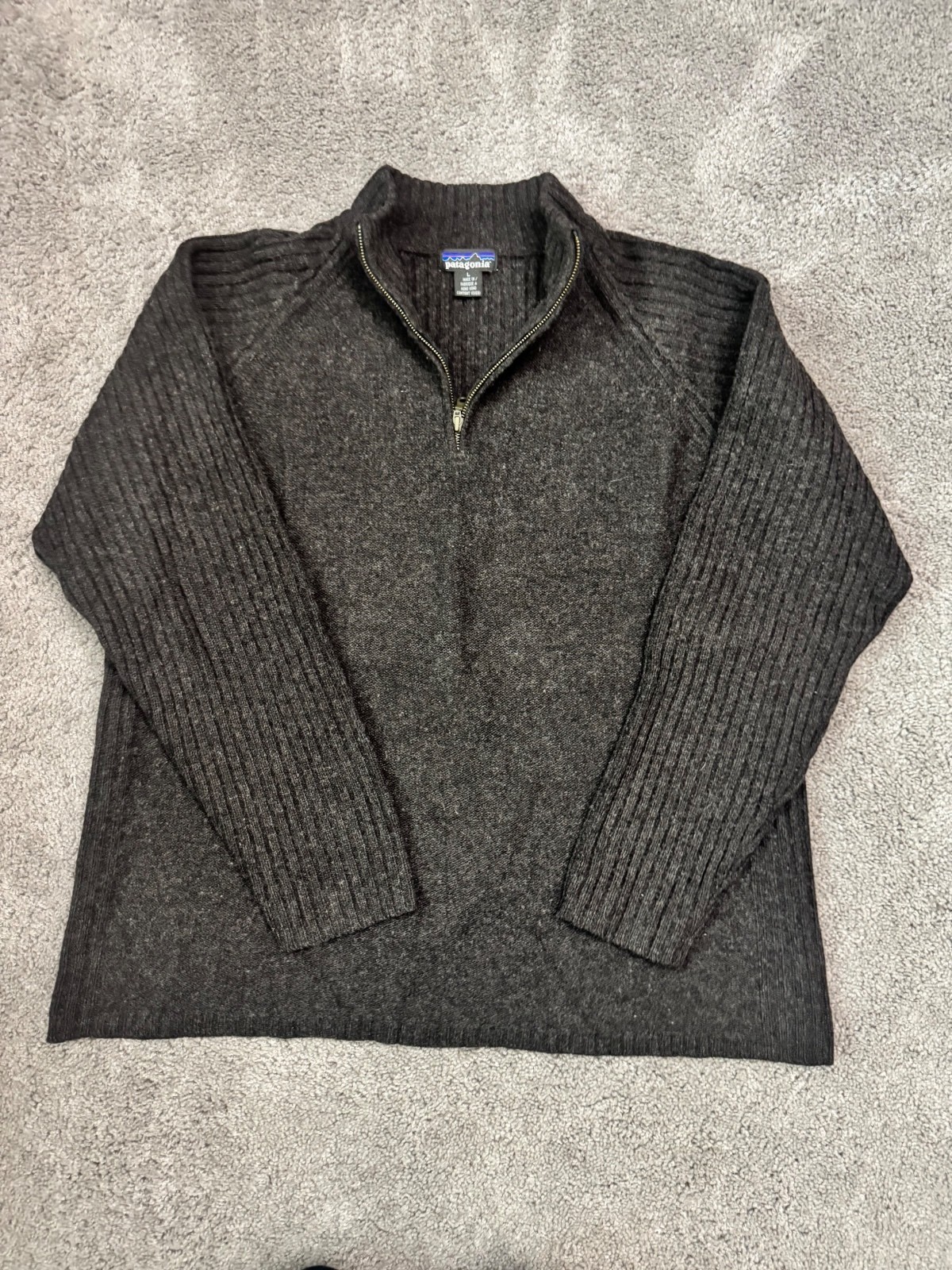Vintage 2001 Large Patagonia Lambswool 1/4-Zip Pullover Sweater