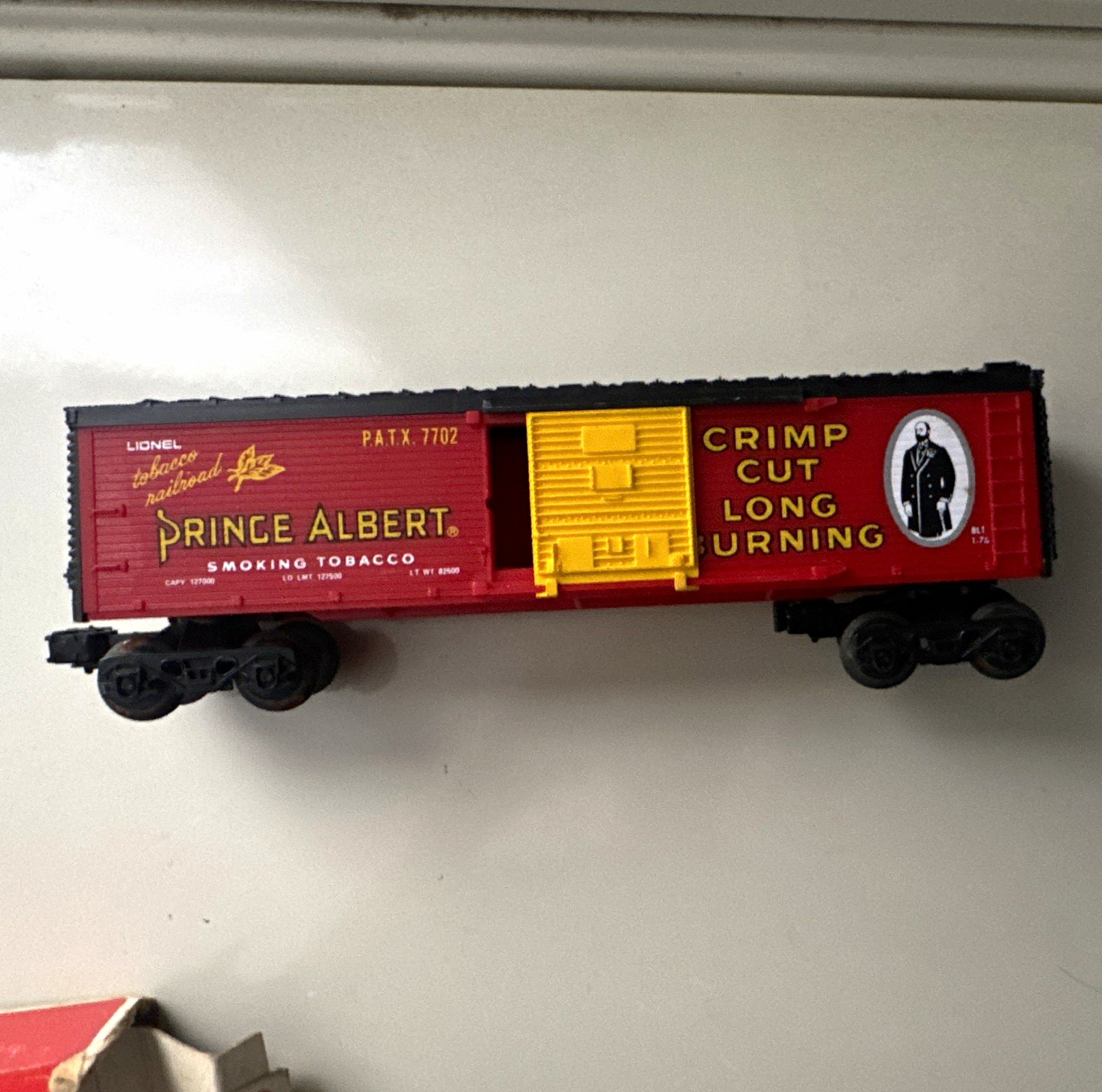 Lionel O Gauge Prince Albert Advertising Box Car PA1X 7702 Red/Yellow/Black Lionel O Gauge Prince Albert Advertising Box Car PA1X 7702 Red/Yellow/Black