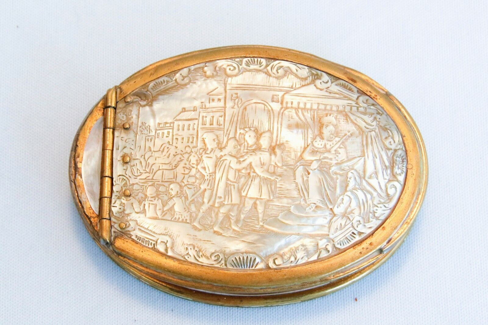 Rare 18th C Mother of Pearl Carved Snuff Box French King on Throne w Scepter Rare 18th C Mother of Pearl Carved Snuff Box French King on Throne w Scepter