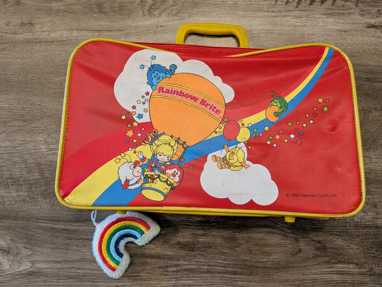Vintage RAINBOW BRITE Rare 1983 Hallmark Red Suitcase Carry On Travel Bag Vintage RAINBOW BRITE Rare 1983 Hallmark Red Suitcase Carry On Travel Bag