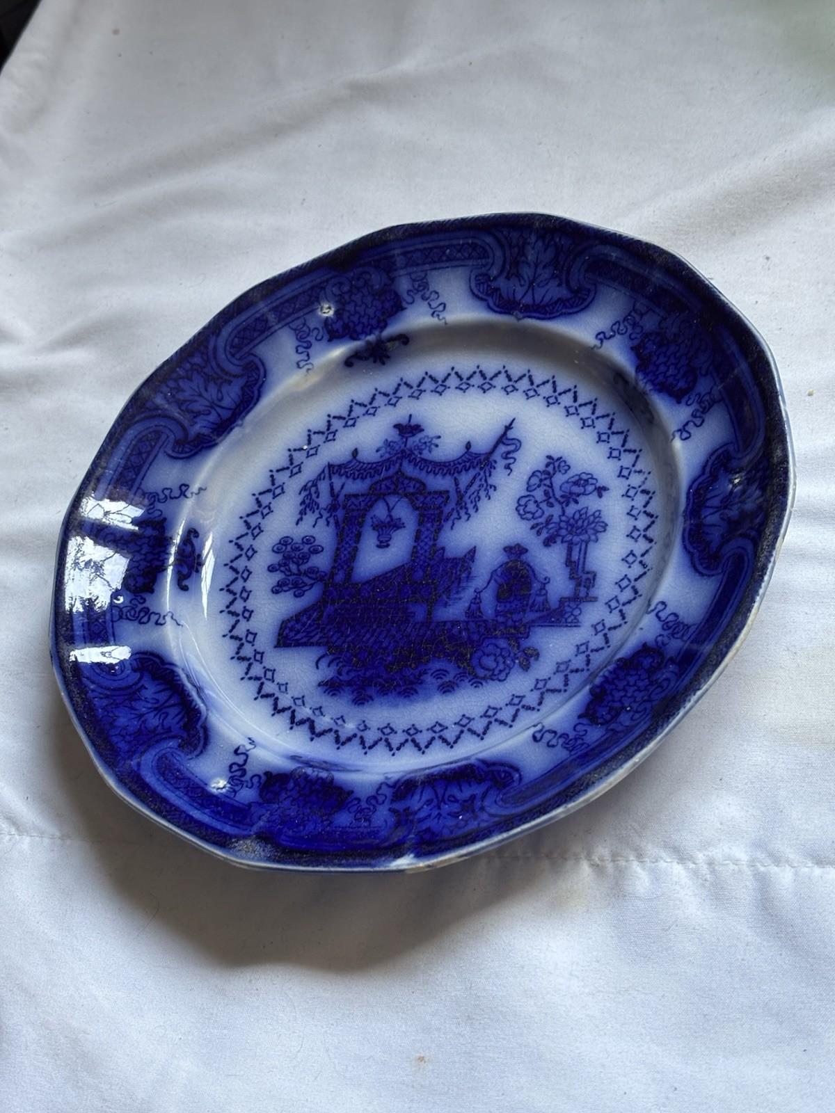 Flow Blue Plate. Davenport “Oregon” Pattern. 7.25” Diameter. c 1845. Stunning