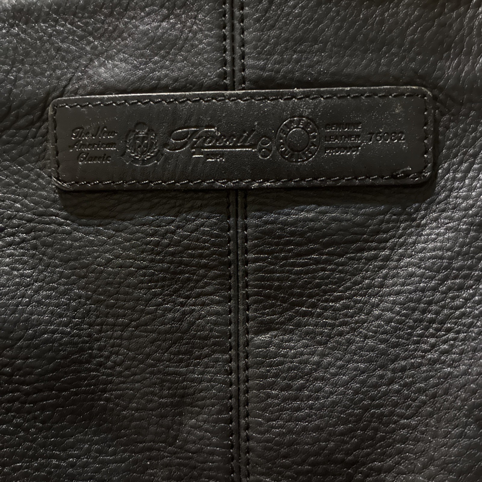 Vintage Fossil 1954 Crossbody Bag Purse Pebbled Black Leather Key 75082 EUC Vintage Fossil 1954 Crossbody Bag Purse Pebbled Black Leather Key 75082 EUC