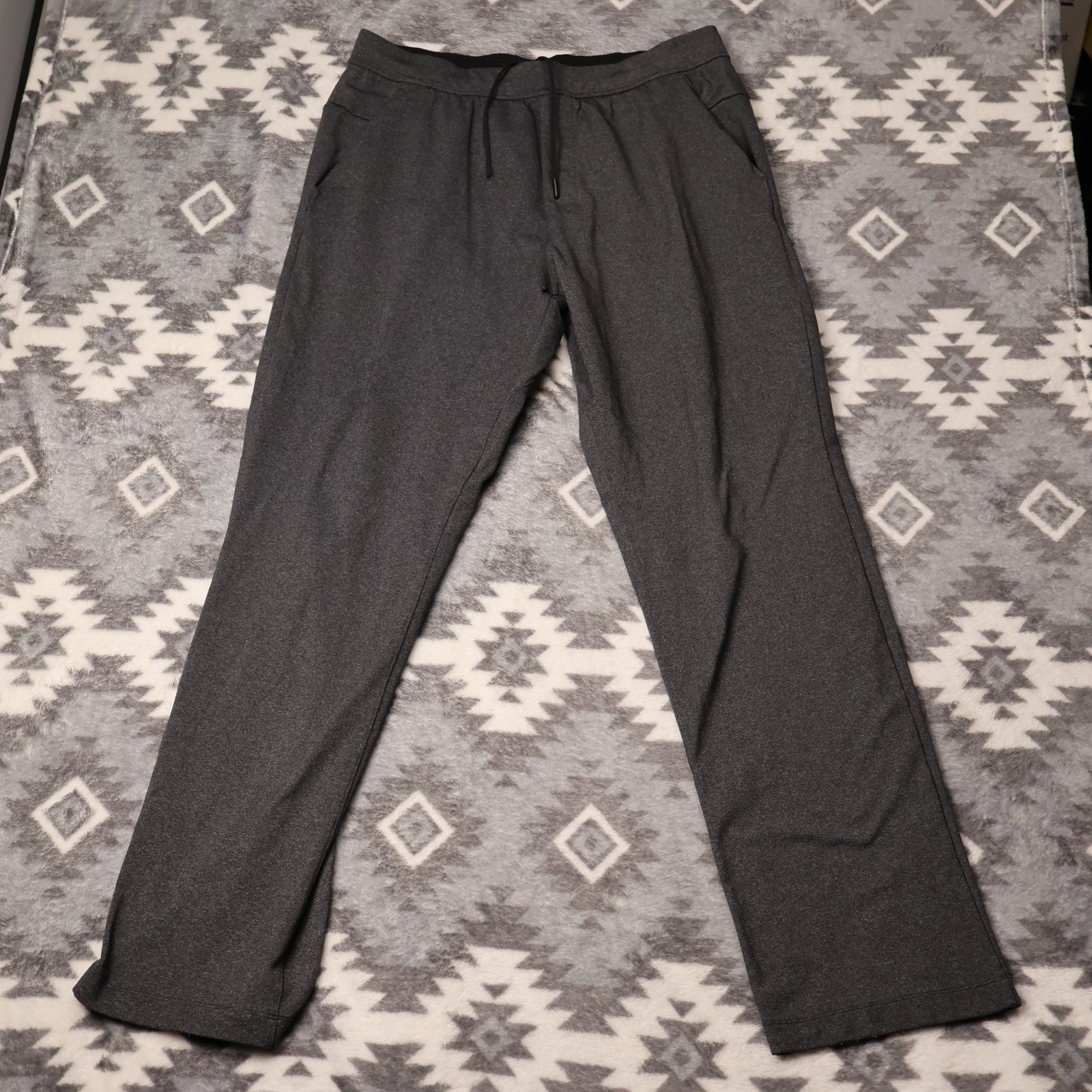 Lululemon Mens ABC Pants Charcoal Gray Heather Straight Leg XL Drawstring Lululemon Mens ABC Pants Charcoal Gray Heather Straight Leg XL Drawstring