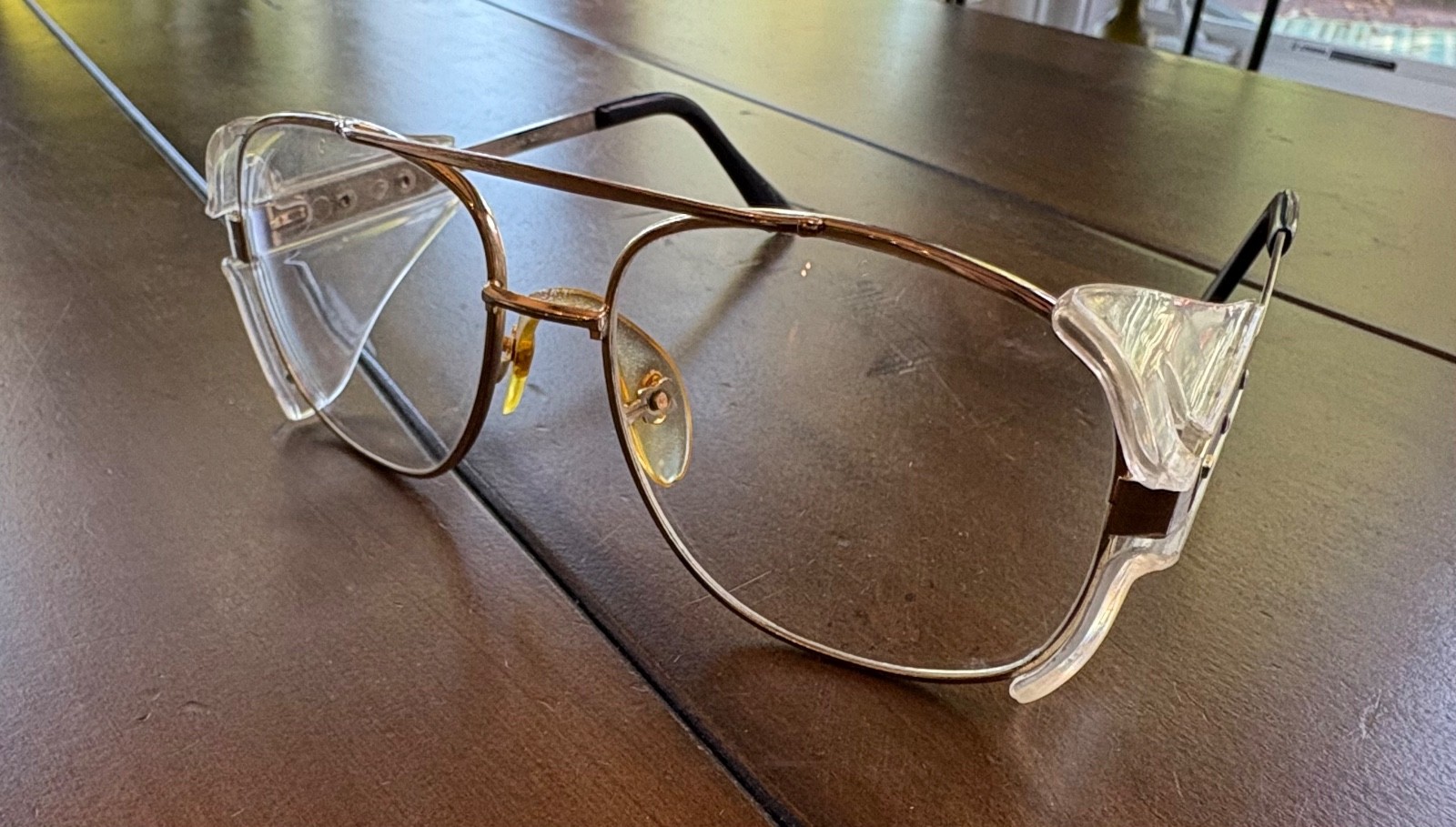VINTAGE 1980s/90s CREWS ENGINEER Z87 SAFETY GLASSES w/SIDE SHIELDS & GOLD FRAMES