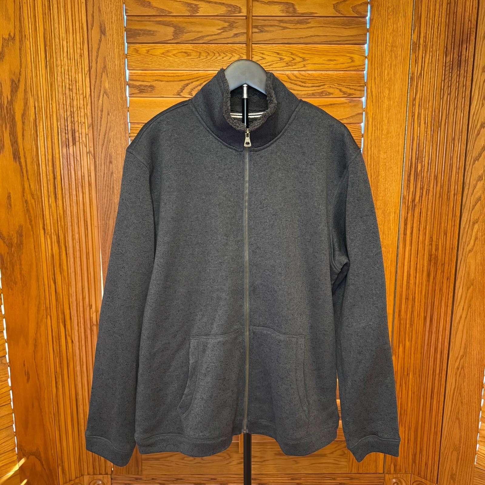 Weatherproof Vintage Mens Full Zip Faux Fur Sherpa Lined Sweater Jacket Gray L Weatherproof Vintage Mens Full Zip Faux Fur Sherpa Lined Sweater Jacket Gray L