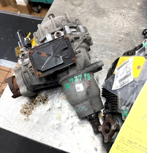 2014-2018 Jeep Cherokee Rear Axle Differential Carrier (Single Speed) Pre-Owned.